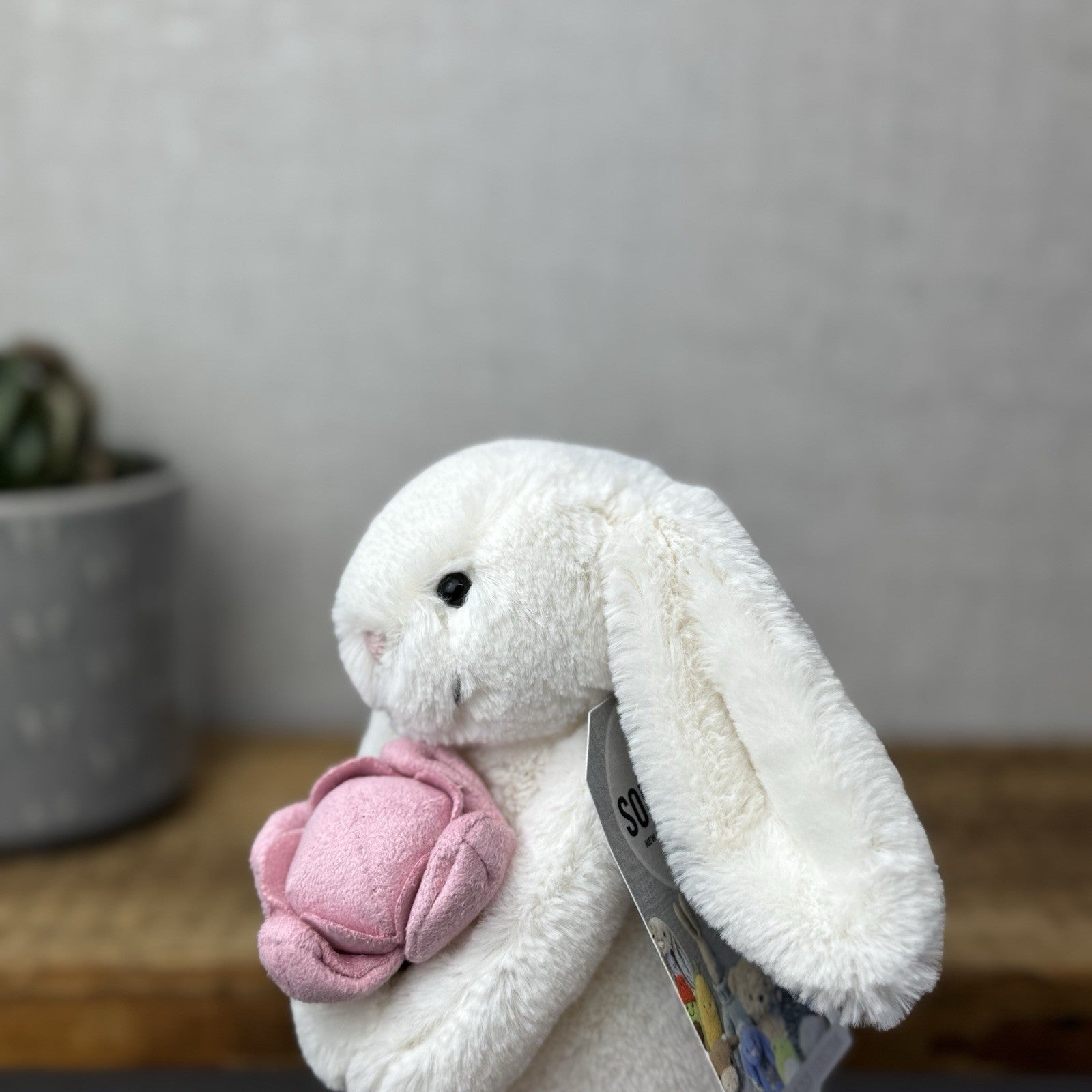 Jellycat Small Bashful Bunny Peony - Small Bunny With Pink Flower NWOT 8"