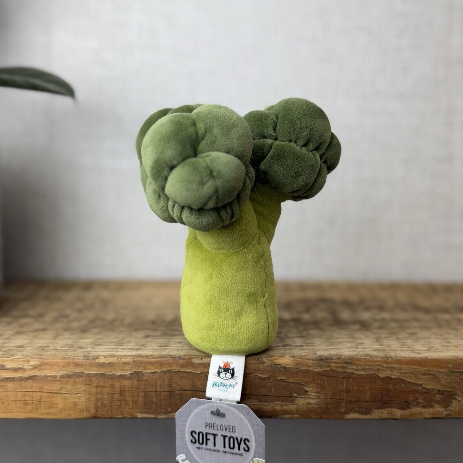 Jellycat Vivacious Broccoli - Soft Toy Food Play Vegetables Suede Beanie 8”