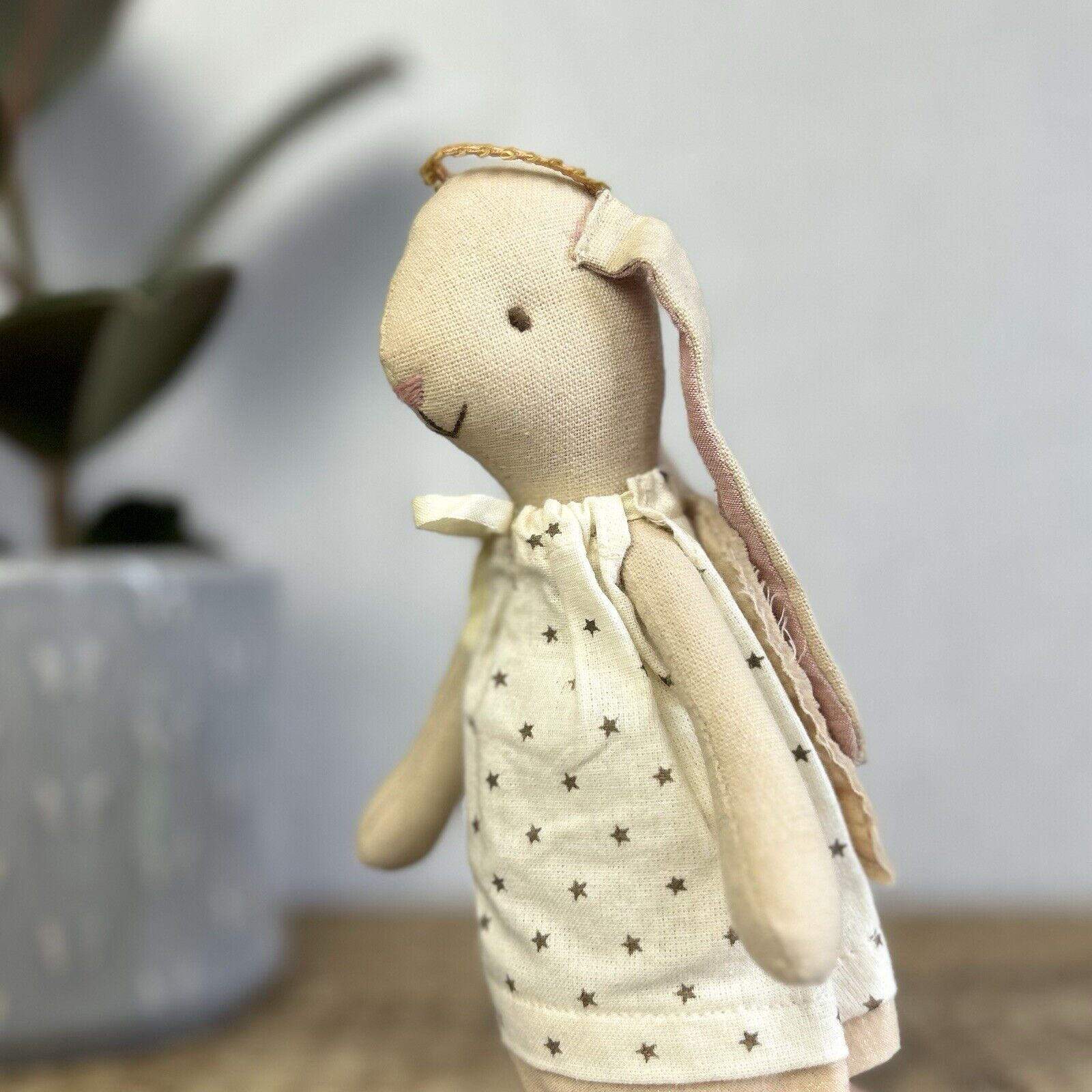 Maileg Mini Bunny Angel Gabriella 2016 - Beige Bunny White Angel Hard To Find