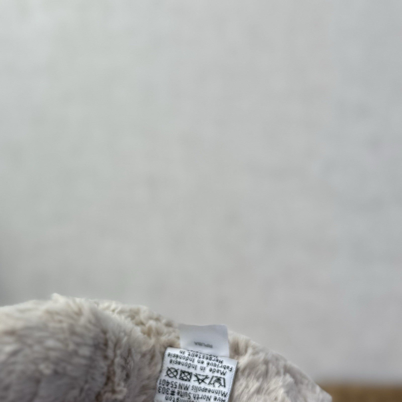 Jellycat Large Riley Fuddlewuddle Pup - Light Grey White Company Exclusive 12"