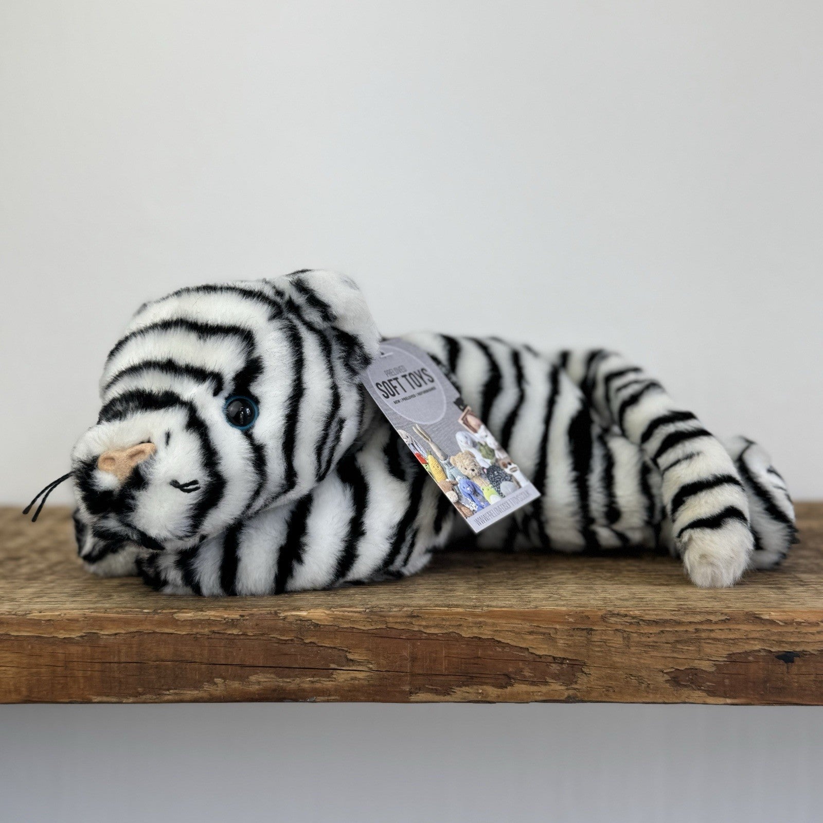 TY Beanie Buddies Blizzard- Beanie Laying White Tiger Soft Toy 2000s