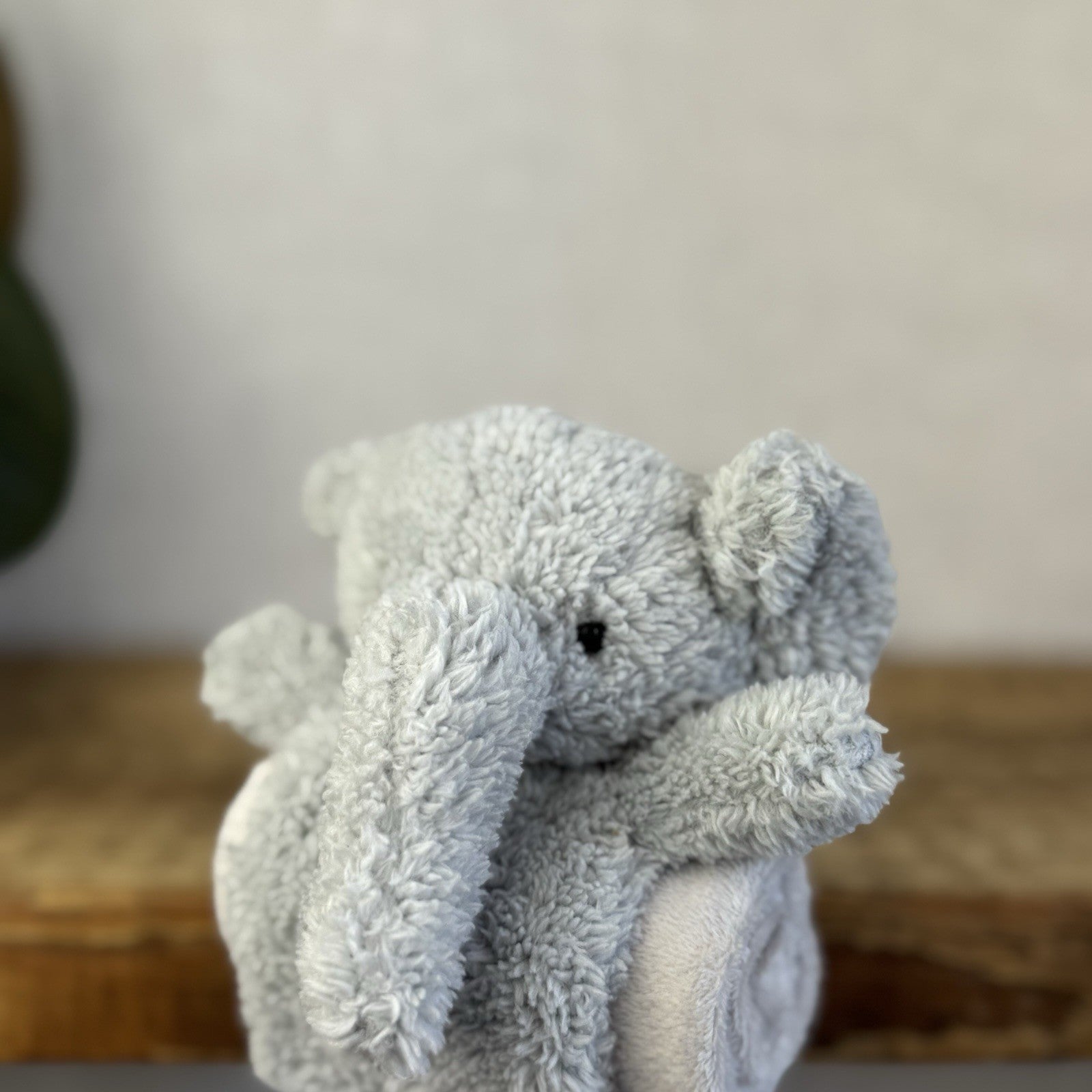Jellycat Nugget Elephant Roll Up Comforter - Grey Elephant Comfort Blanket Baby 