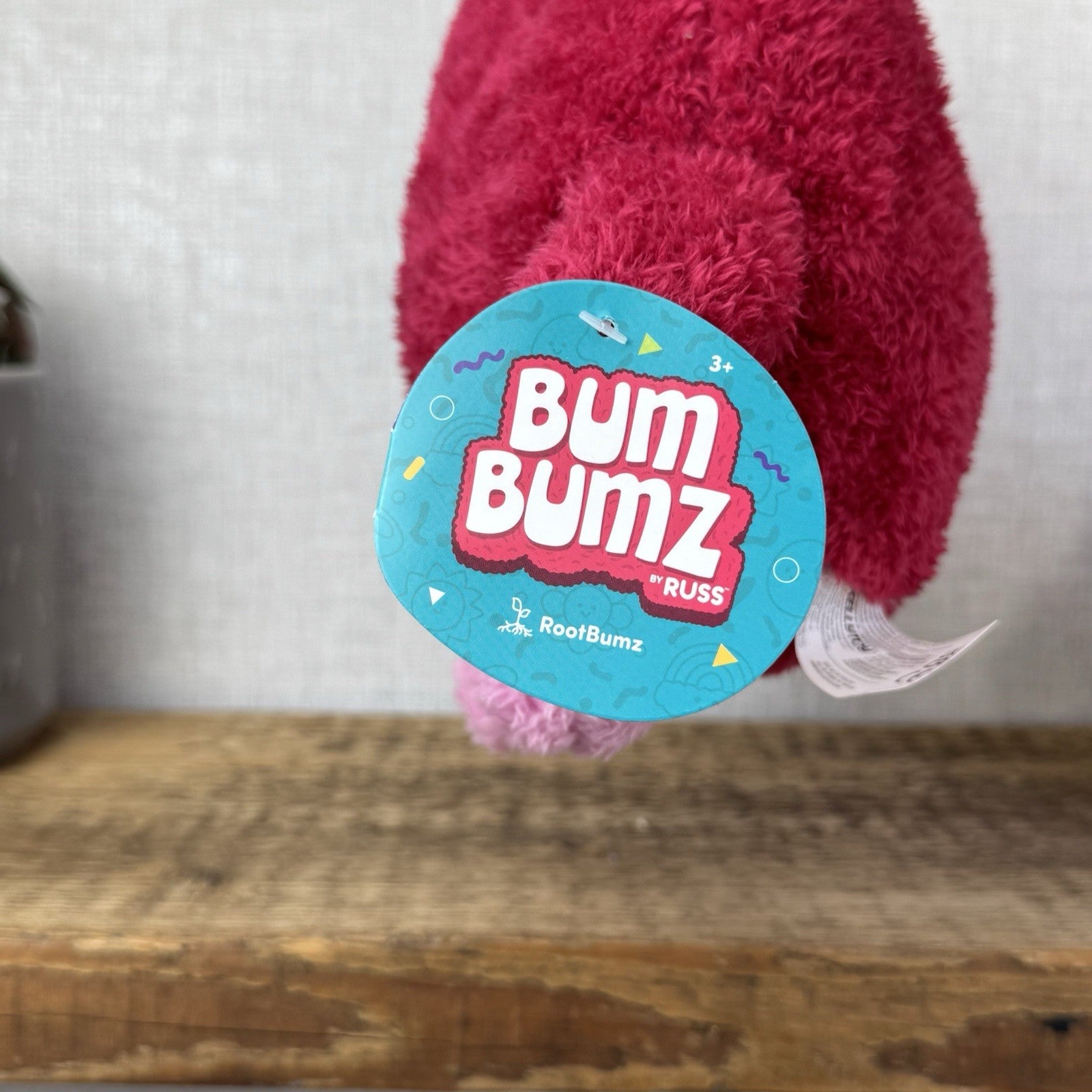 BumBumz RootBumz Ronnie Radish Plush Toy - Russ Beanie Vegetable Soft Toy NWT