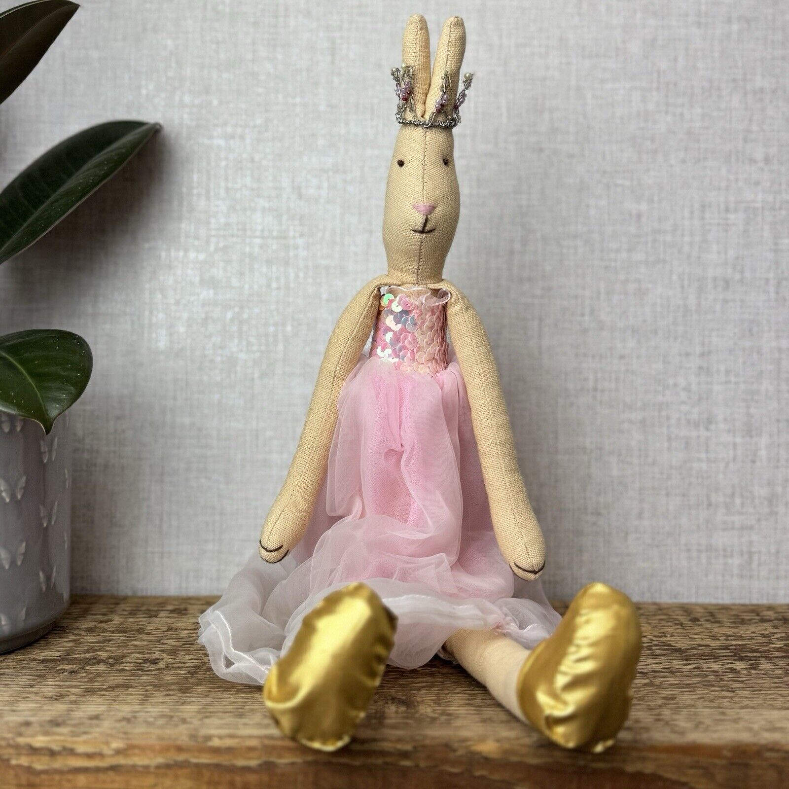 Maileg Medium Bunny Princess - Crown, Dress, Bloomers & Gold Shoes - Early 2012