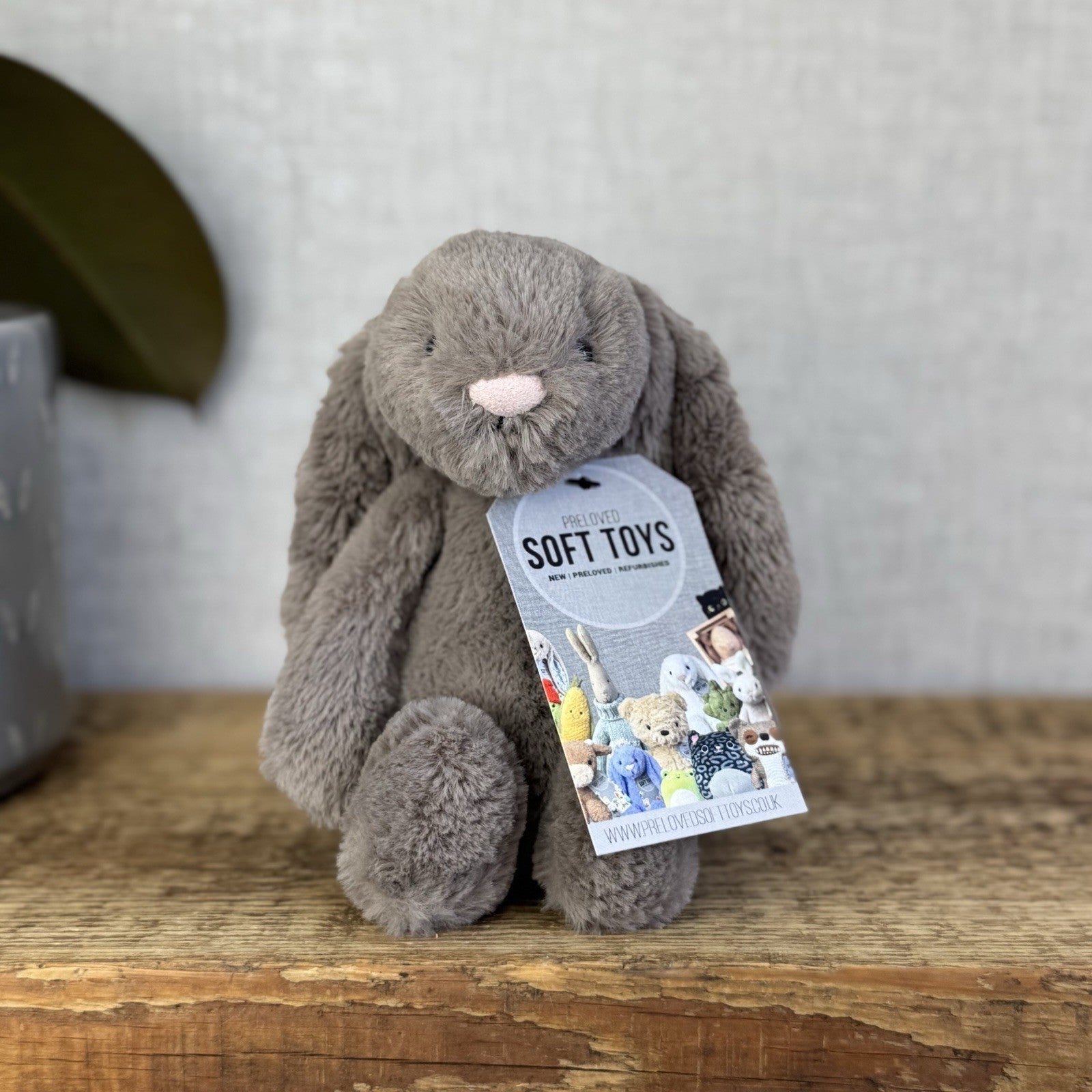 Jellycat Small Bashful Truffle Brown Bunny Rabbit Plush Soft Toy 8”