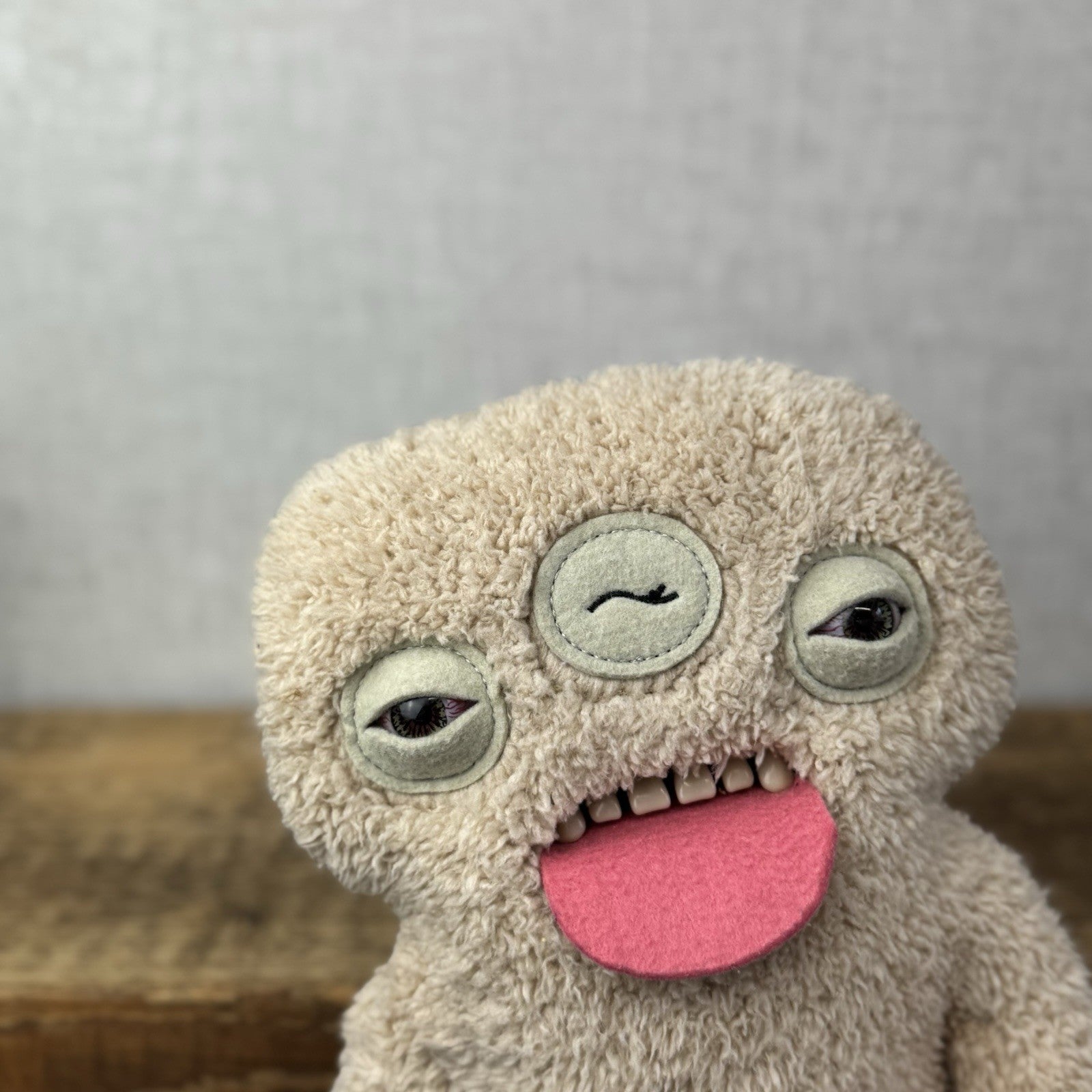 Fuggler Limited Edition Annoyed Alien - Funny Cream Wink Eyed Fuggler Rare