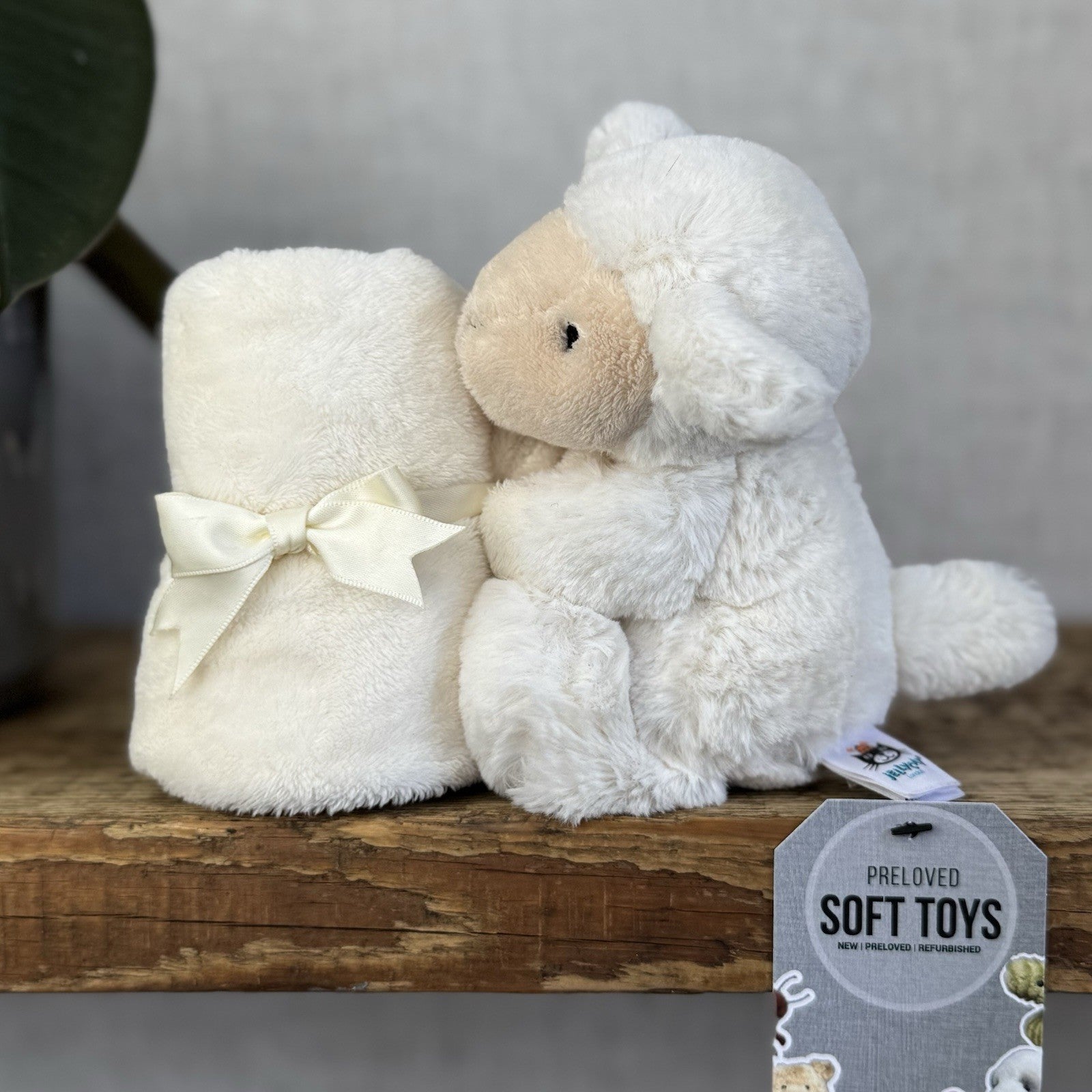 Jellycat Bashful Lamb Soother - Sheep Lamb Cream Comfort Blanket Baby Gift NWOT