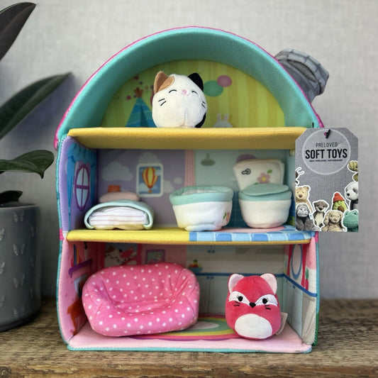 Squishmallow Squishville Fifi's Cottage - Squishville Play Set - Full Set Toy
