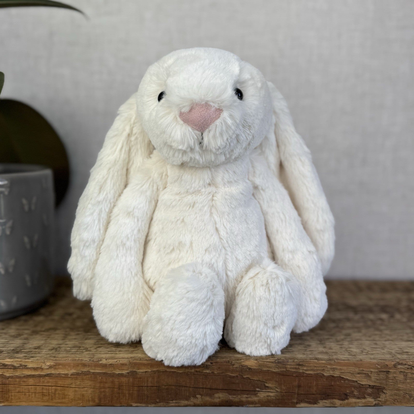 Jellycat Medium Cream Bashful Rabbit - Cream Off White Medium Bunny 12” New Tags