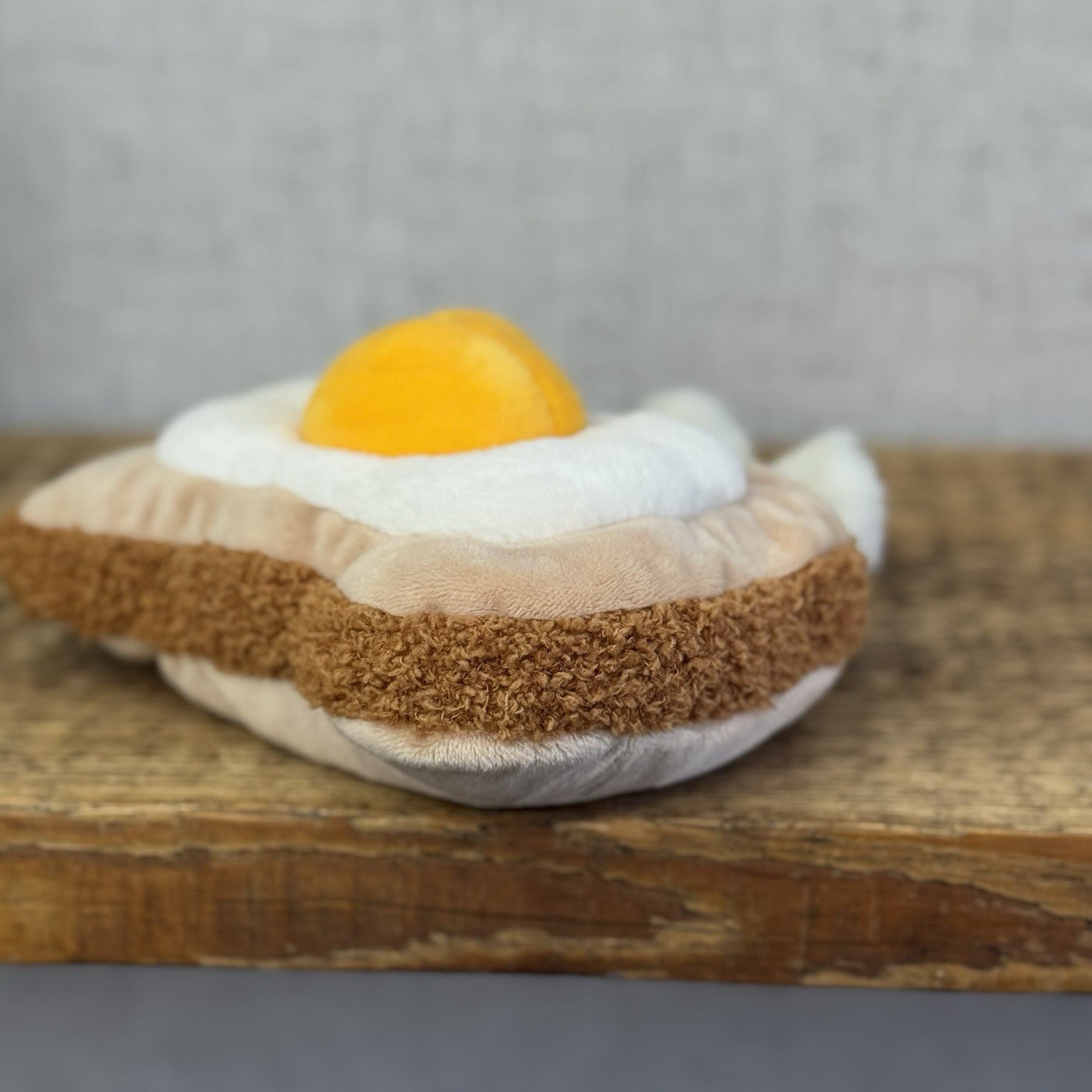 Jellycat Amuseables Egglantine Egg On Toast Plush