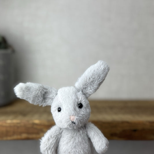 Jellycat Tiny Fluffy Silver Bunny - Tiny Fluffy Bunny Selfridges Exclusive 5”