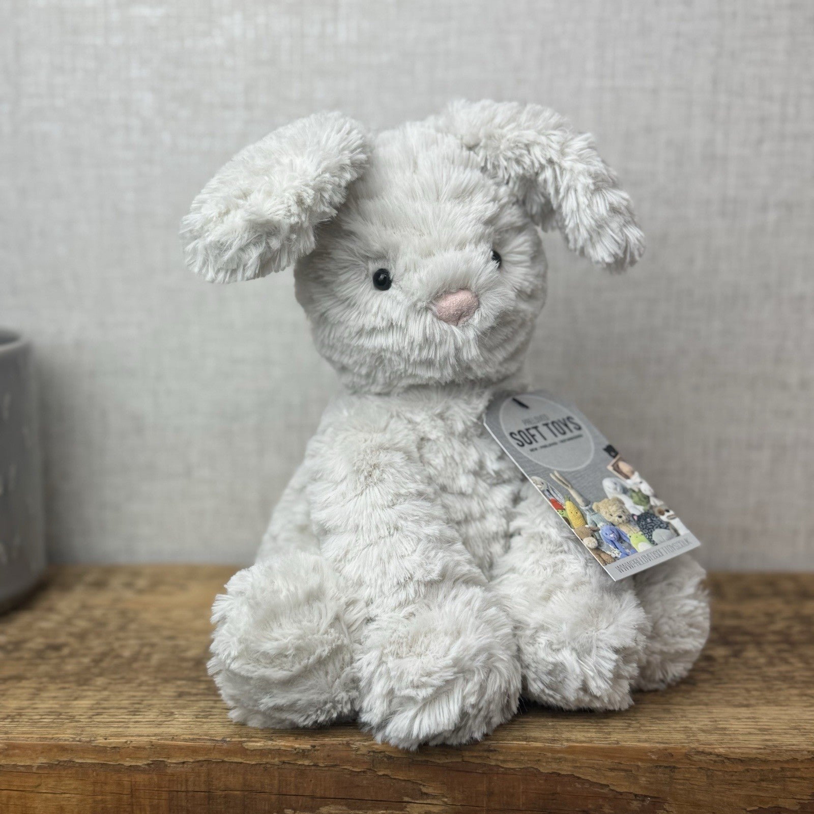 Jellycat Medium Fuddlewuddle Grey Bunny Rabbit - Texture Sitting Bunny 9” Rare