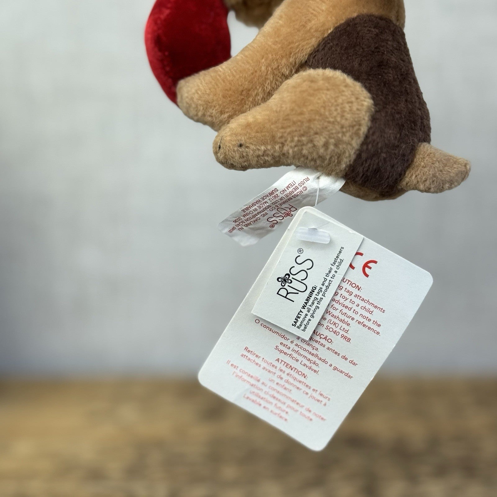 Russ Berrie Mini Beanie Schnauzer Dog Holding Heart - Miniature Soft Toy Tags 