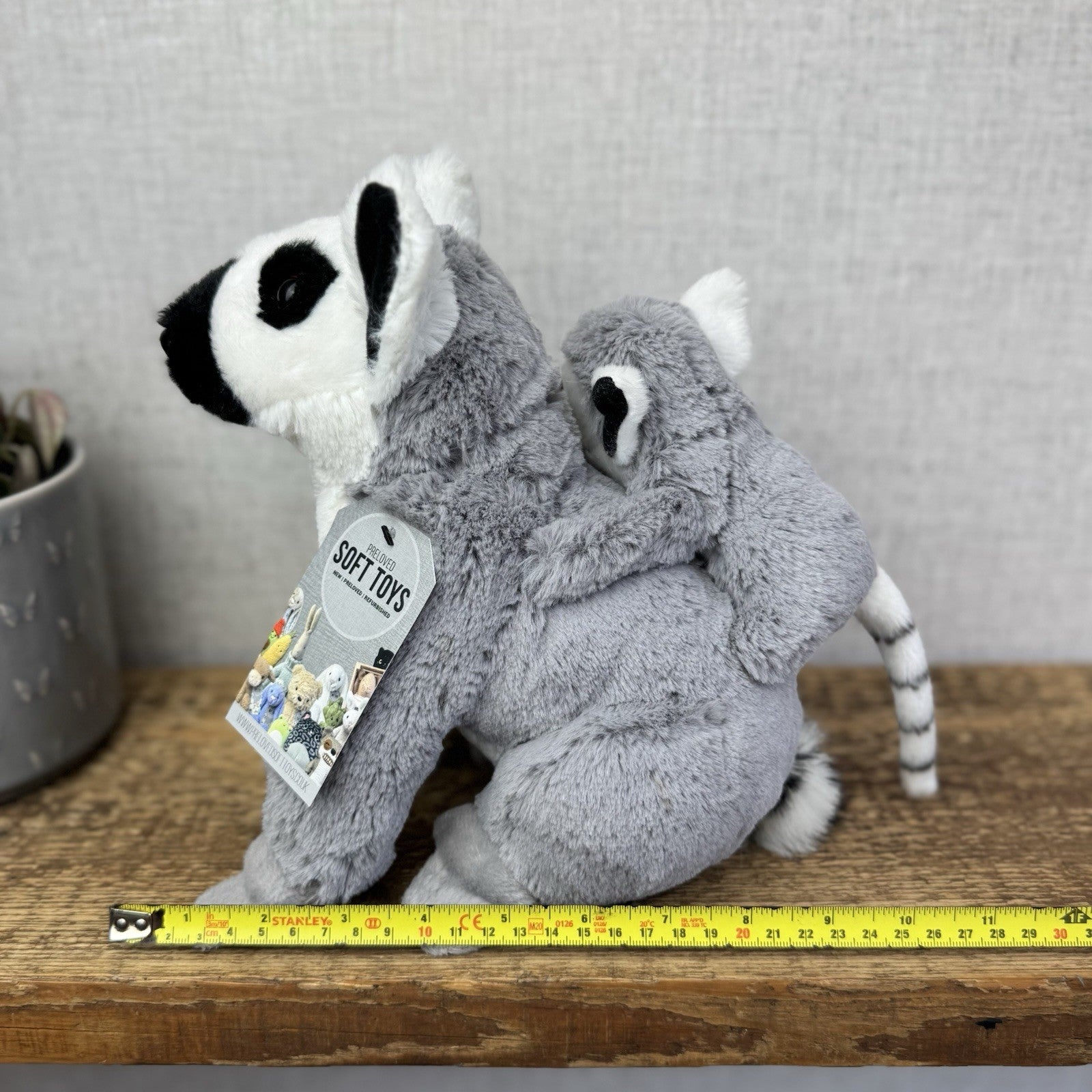 Ark Toys Premier Ring Tailed Lemur Soft Toy With Baby Lemur On Back - NWOT