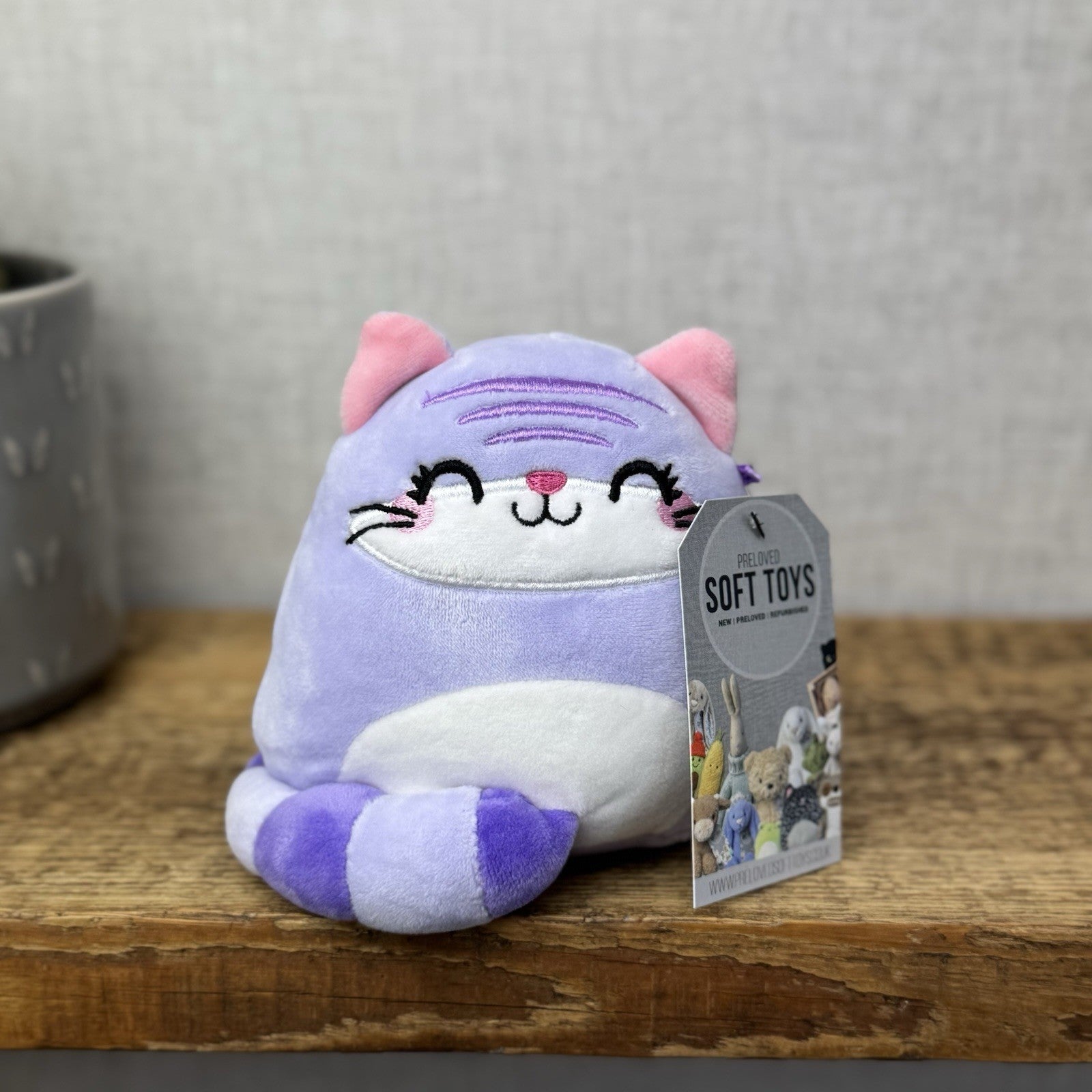 Squishmallow Claires Exclusive Jingles Purple/White Cat Squish Small 5"