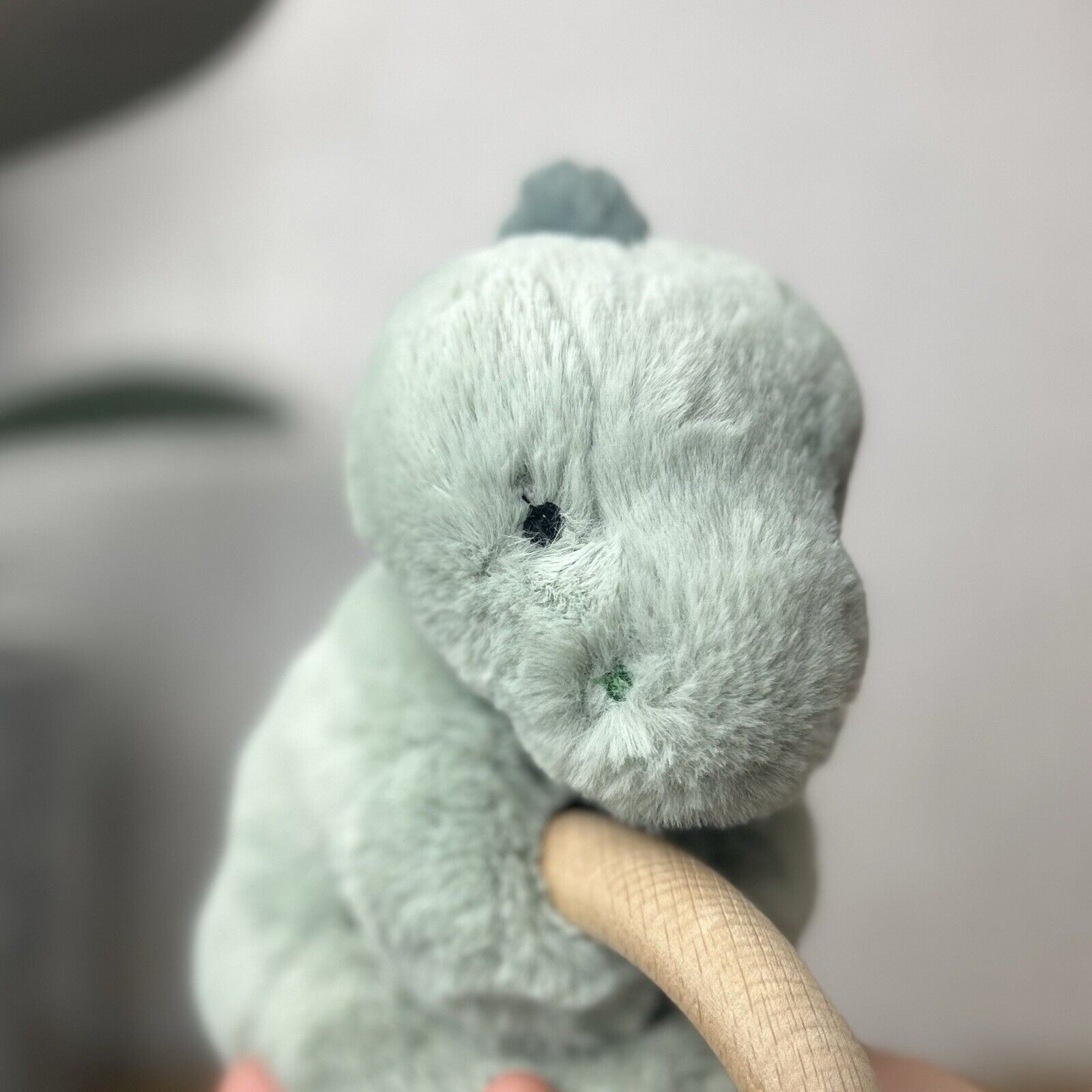 Jellycat Shooshu Dinosaur Wooden Teething Ring Rattle 6" Soft Toy Comforter