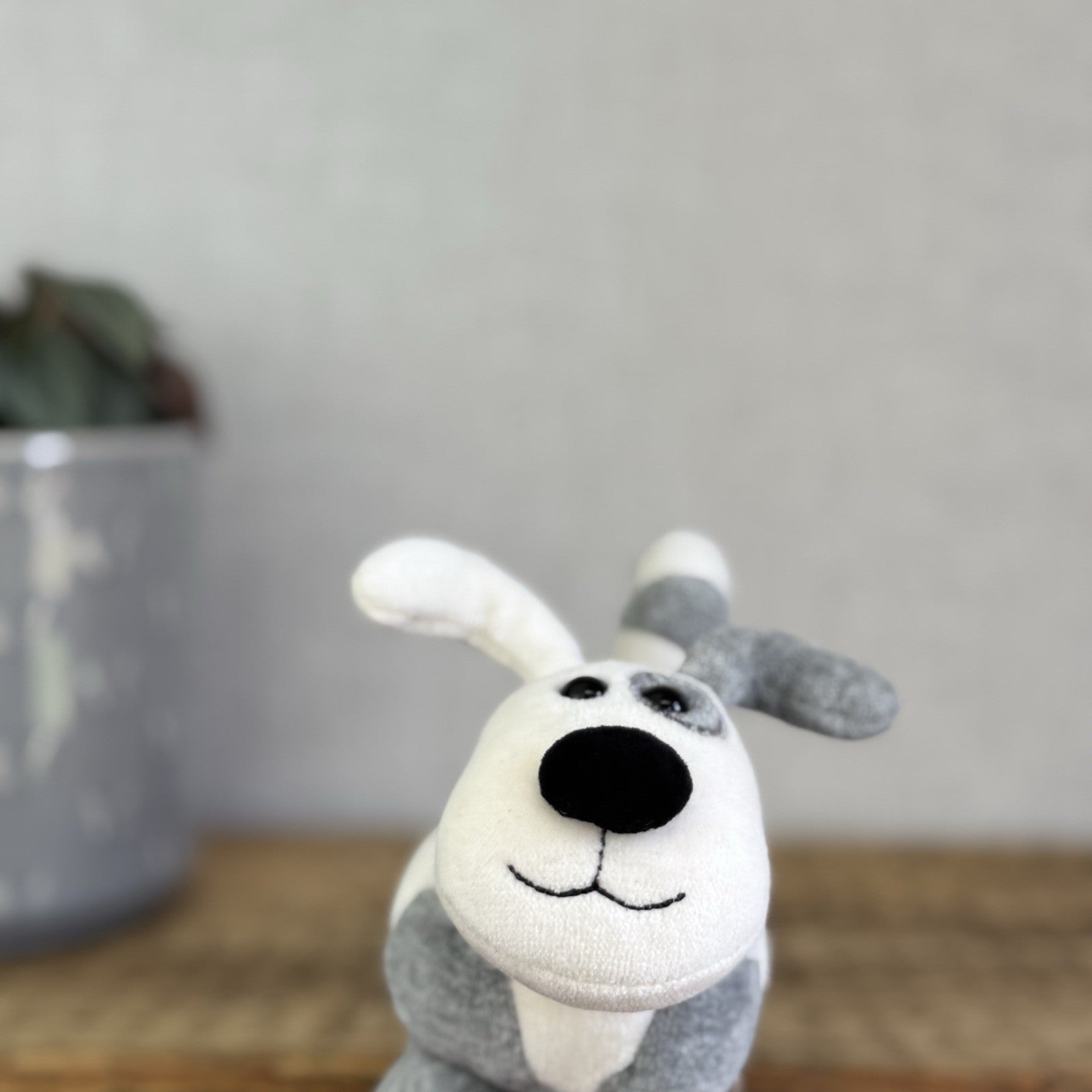 Jellycat Crazy Dog - Grey/White Vintage Miniature Beanie Velour NWOT 4"