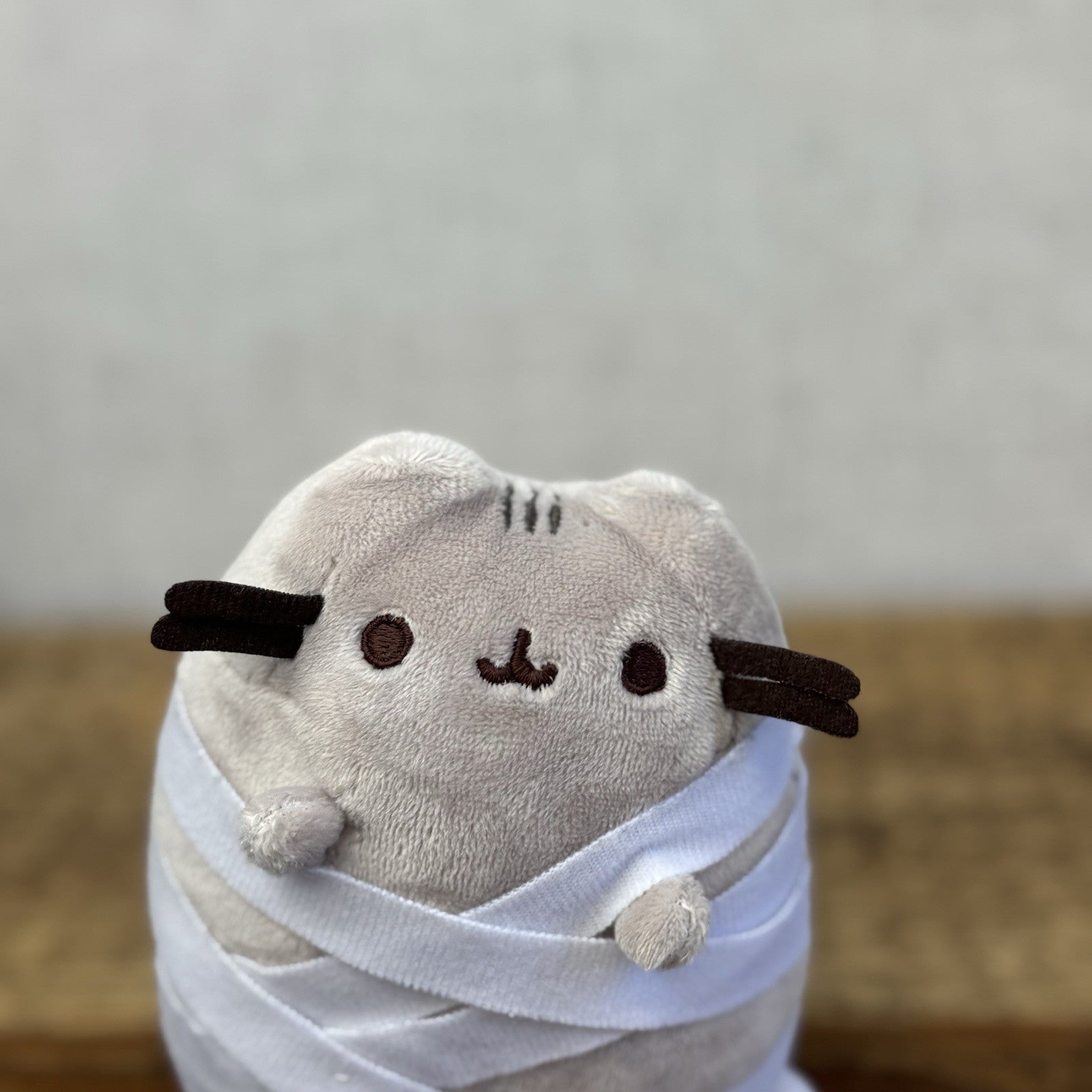 Gund Pusheen Cat - Halloween Mummy Toilet Paper Cat 2018 5"