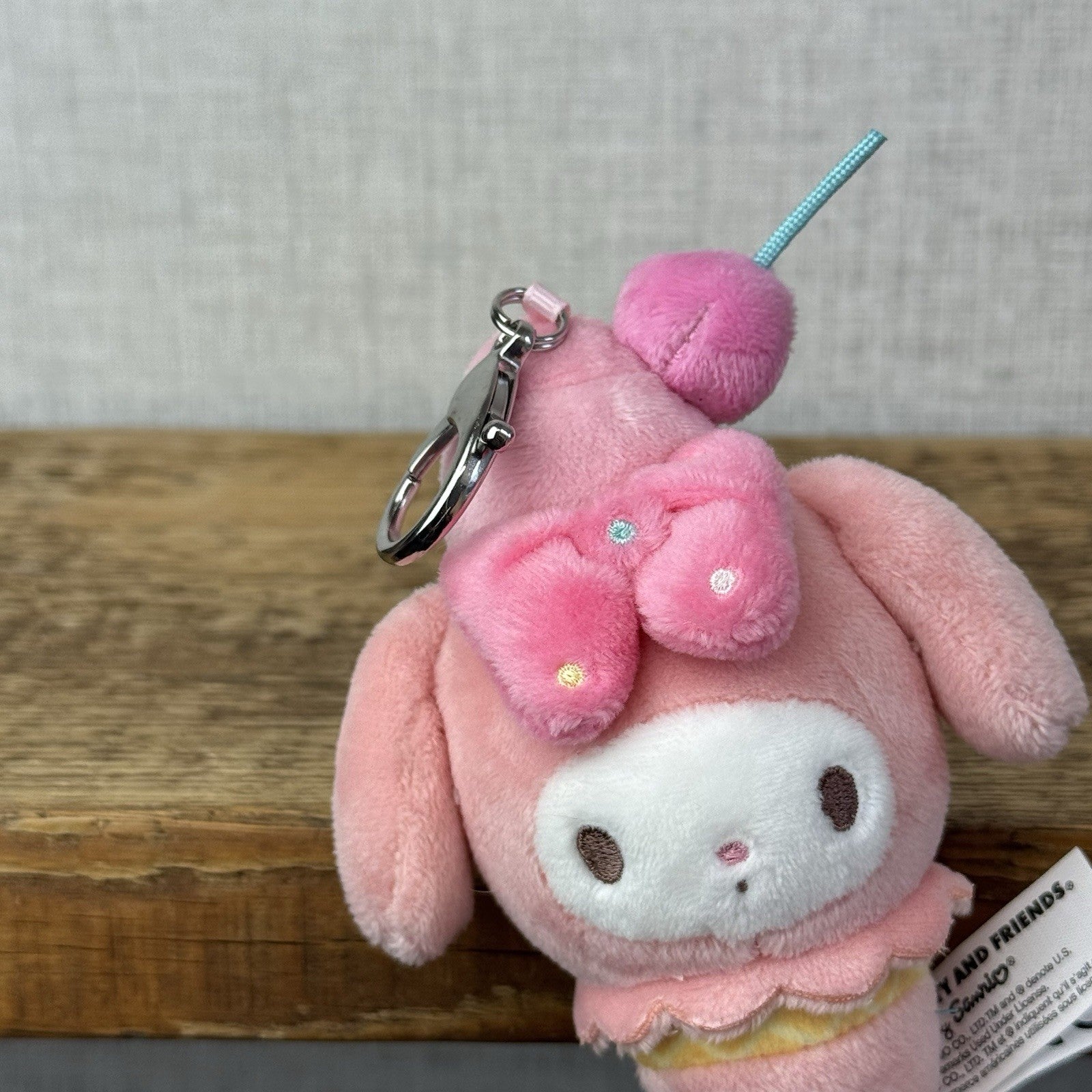 Gund Sanrio Hello Kitty And Friends Keyring - My Melody Ice Cream Surprise Pink