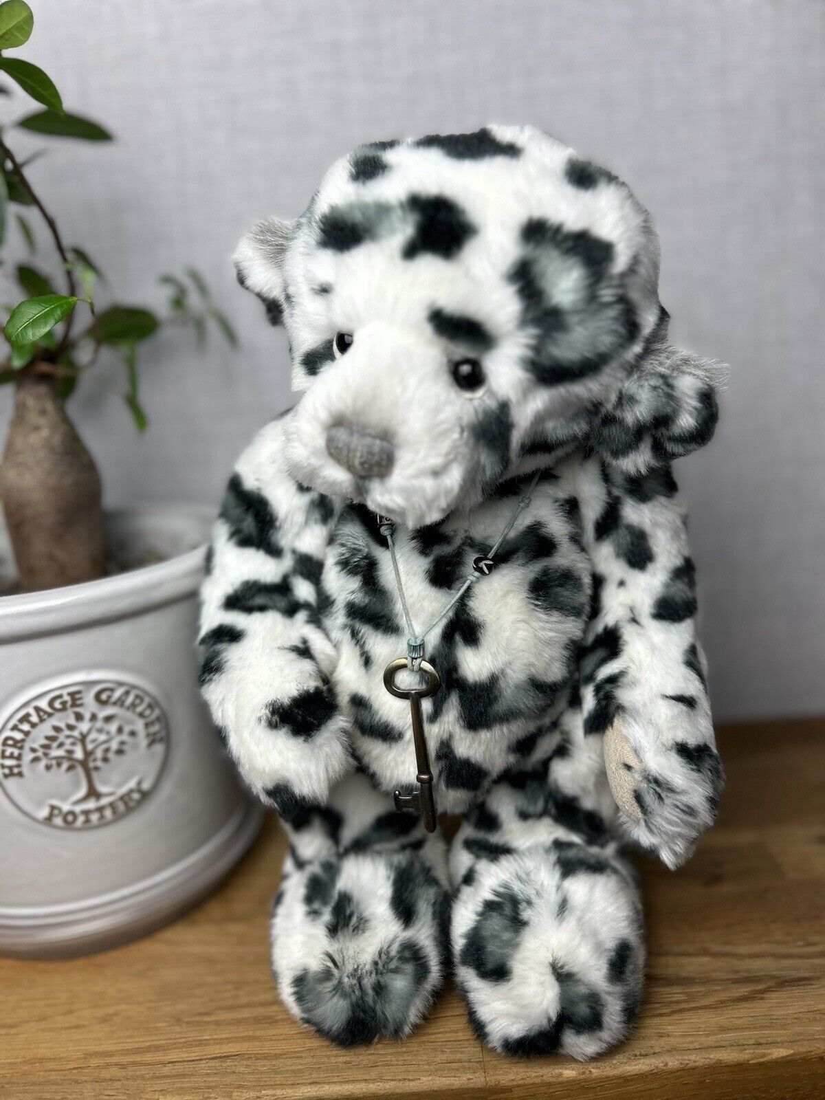 Charlie Bear Akhuti - Leopard Print Jointed Bear - Artist Bear - White & Grey 