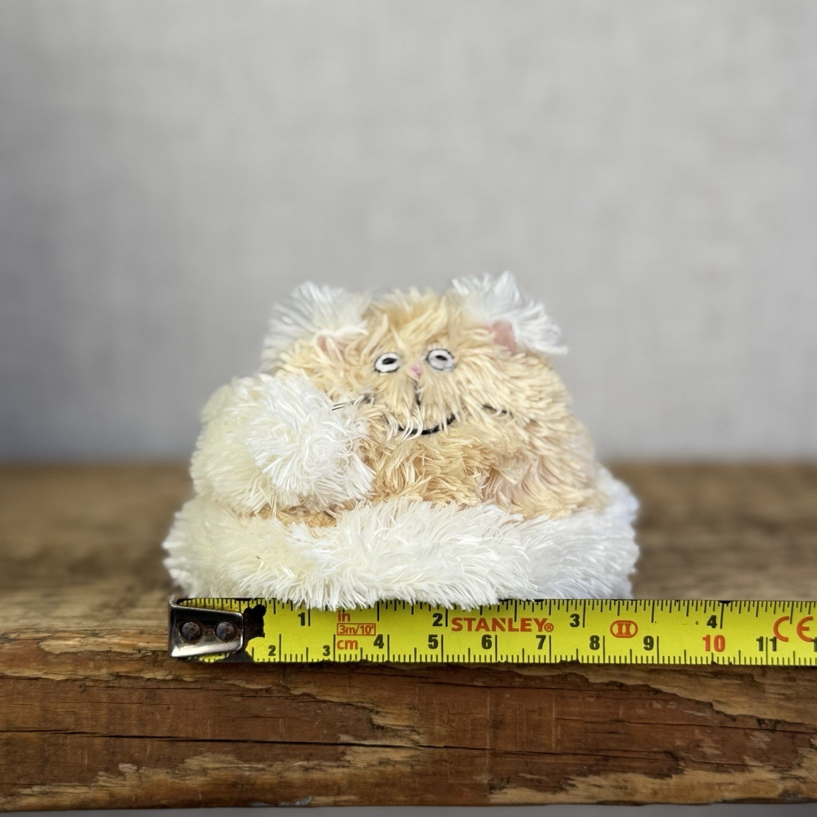 Jellycat Furry Curlikitty Natural/Beige - Tiny Cat Fluffy Vintage Beanie 4”