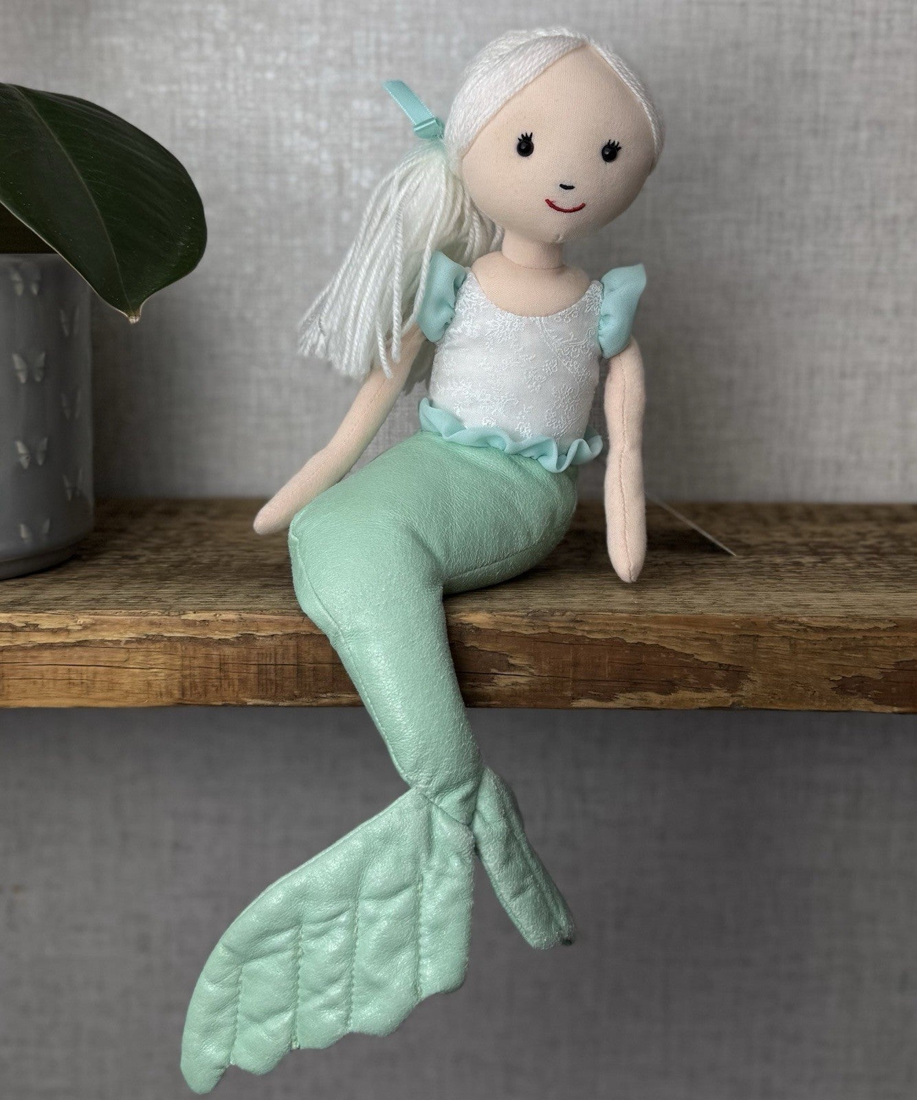 Jellycat London Maddie Shellbelle Mermaid Plush Doll Vinyl Green Tail Rare 16"