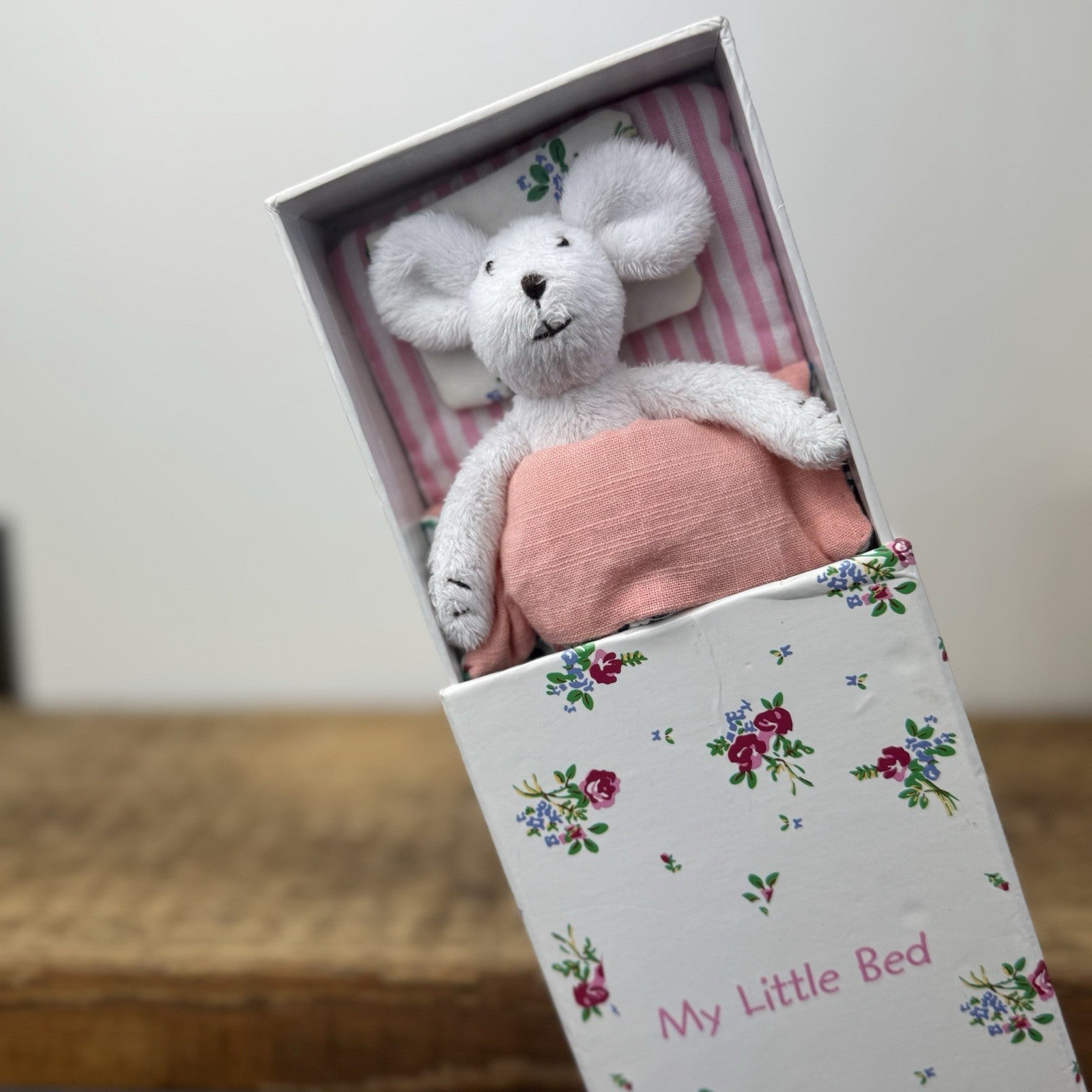 The Little White Company Little Mouse In A Bed - collectible (box damaged) 
