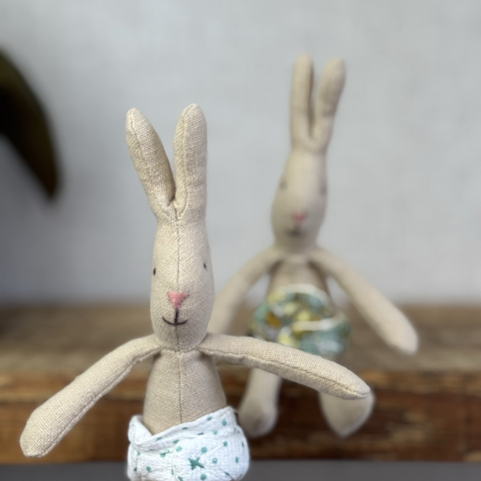 Maileg Baby Rabbits/newborn Bunnies X2 In Cloth Diapers Retired & Rare Bundle
