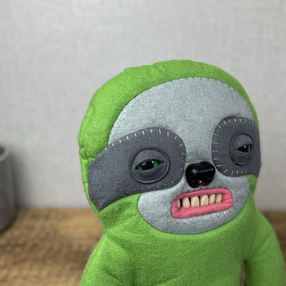 Fuggler Large Green Sickening Sloth - Large Green Sloth Claws Large 14"
