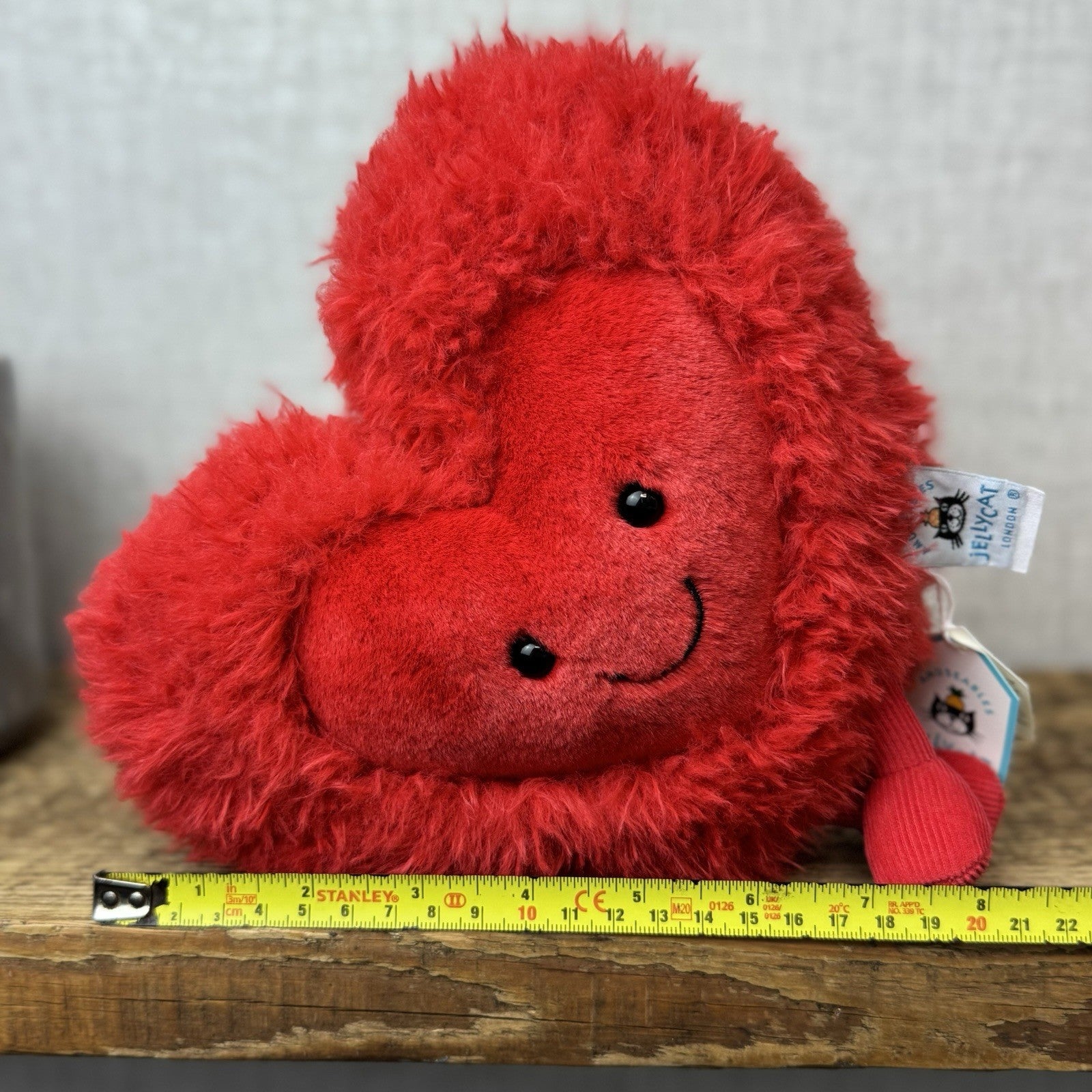 Jellycat Beatie Heart - Valentines Fluffy Red Heart Soft Toy Retired Medium 9"