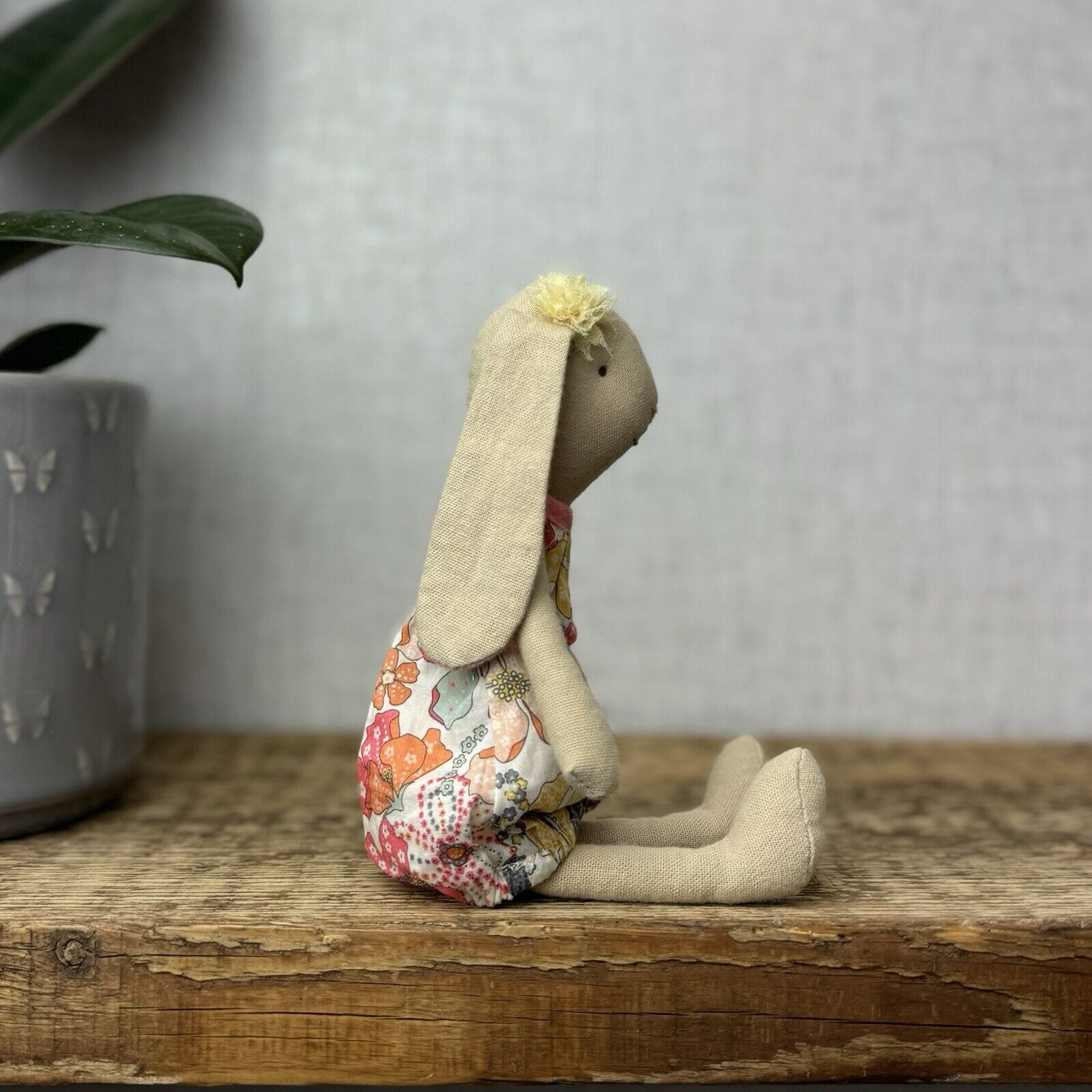 Maileg Mini Bunny Flora - Mini bunny Girl In Floral Dress Retired 2016