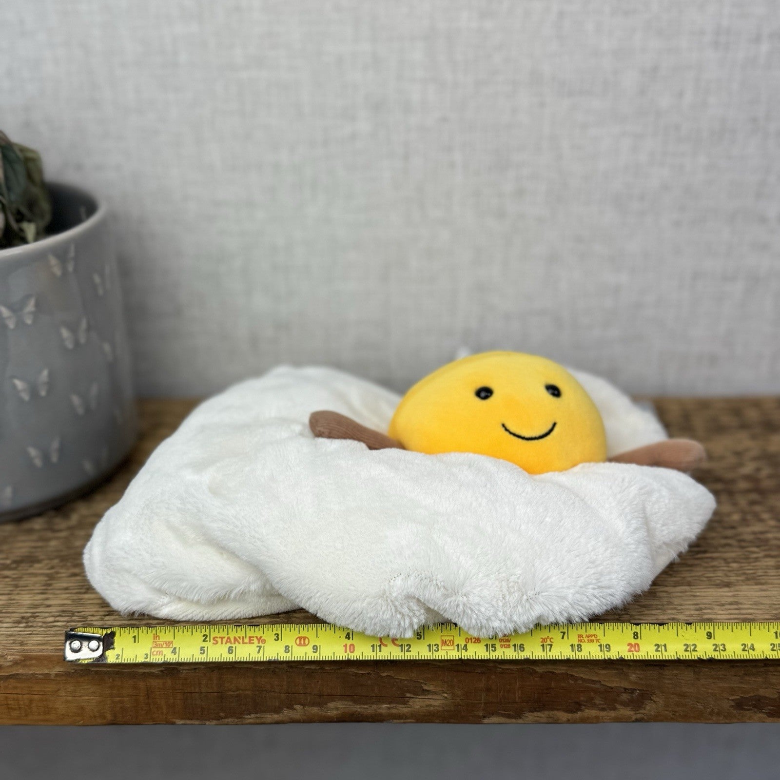 Jellycat Amuseable Fried Egg - Egg Soft Toy Sunny Side Up Medium Retired 9"