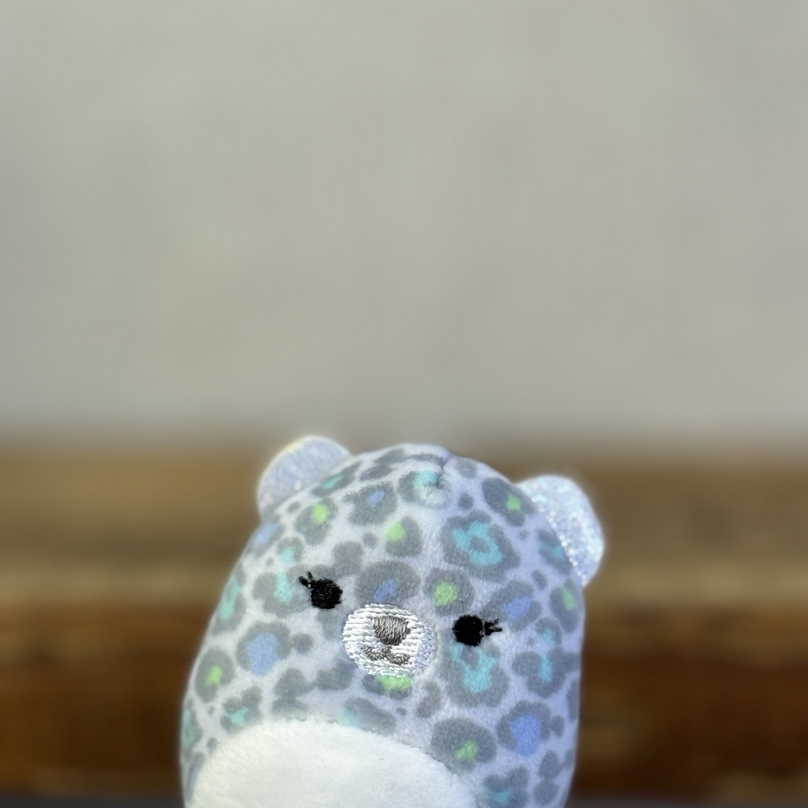Squishmallow Squishville - Lindsay Leopard Blue/Grey Mini (Multi Buy Discount)