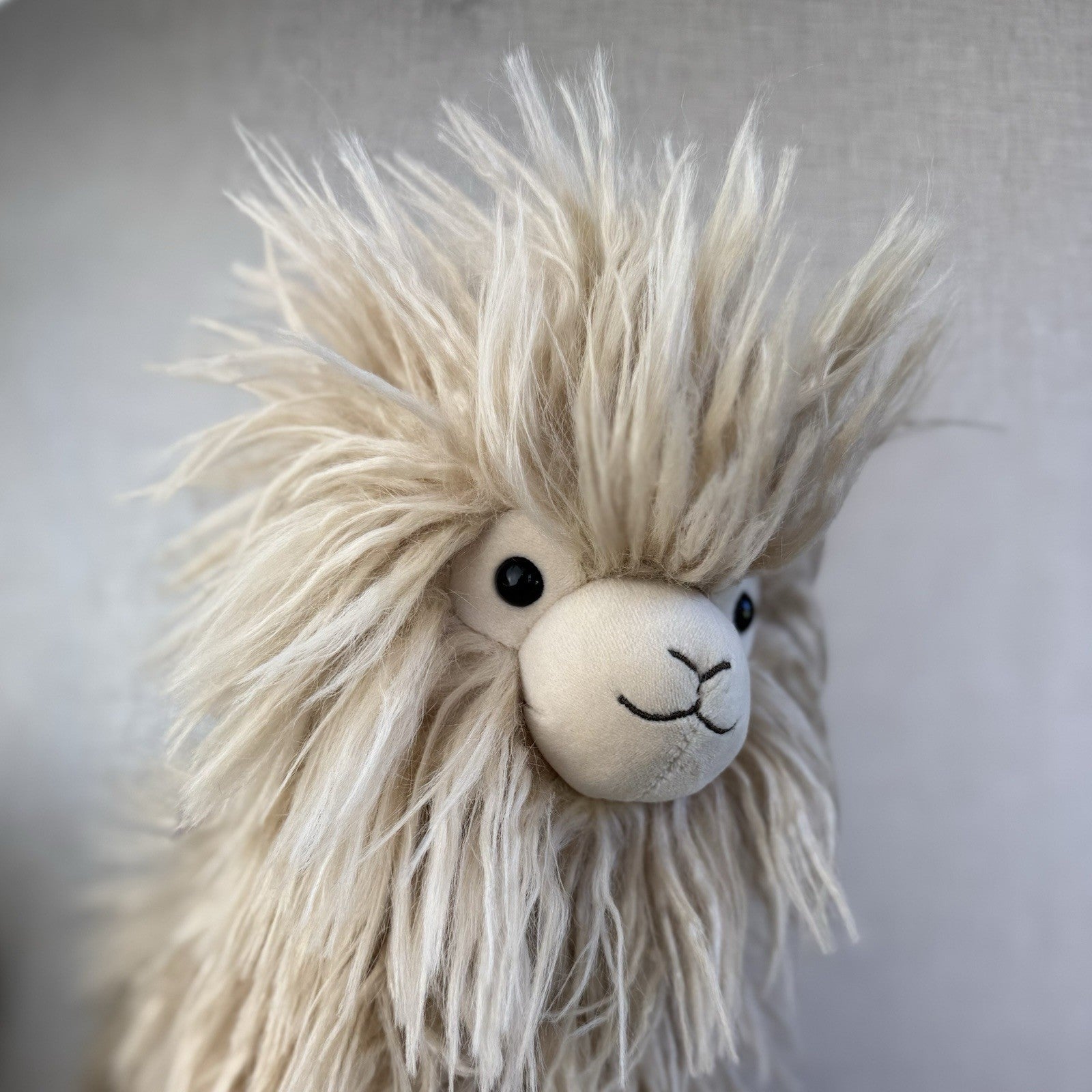 Jellycat Luscious llama - Large Beige Fluffy Llama Beanie Soft Toy Retired 12”
