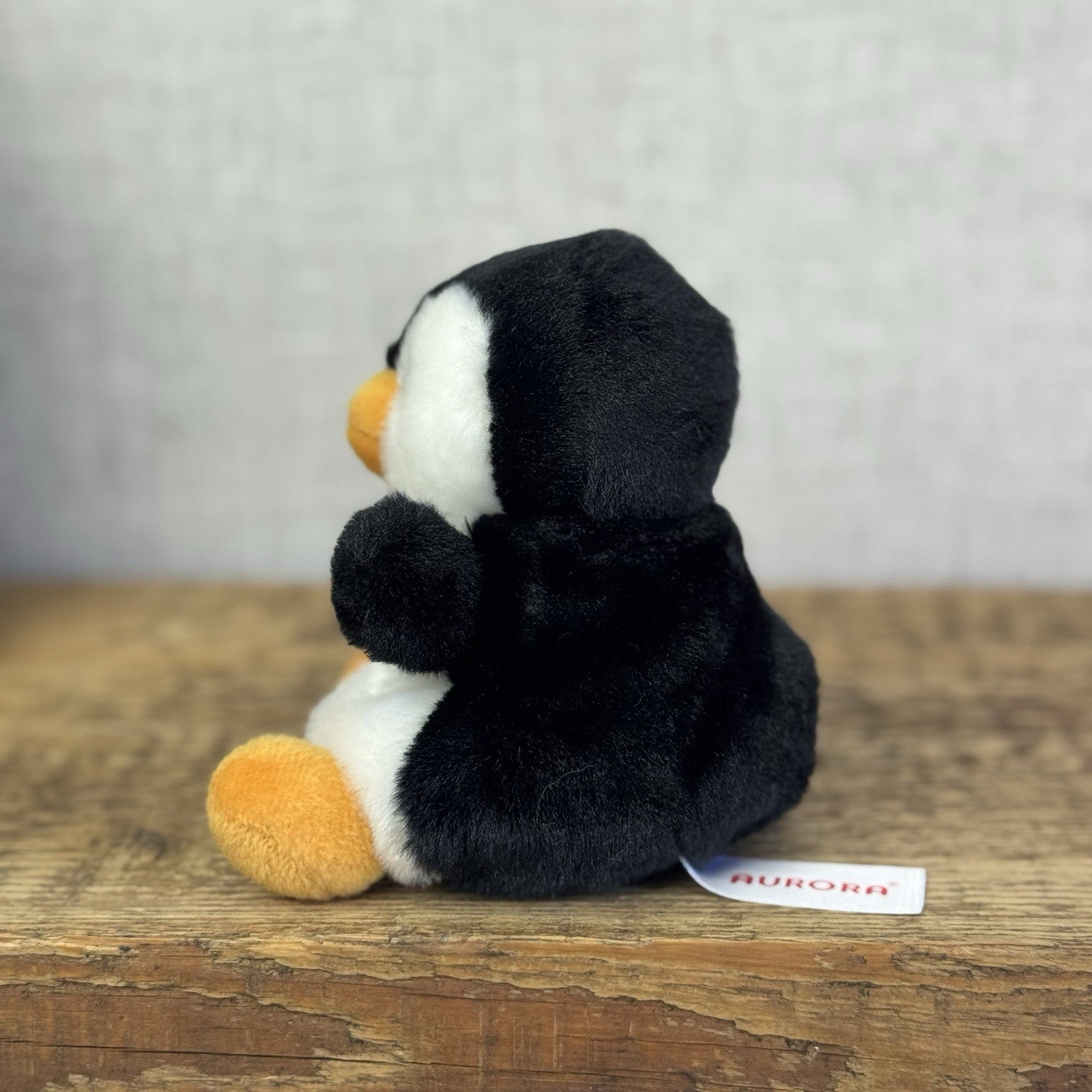 Aurora - Palm Pals Mini Beanbag Plush Chilly Penguin Mini Plush 5" 