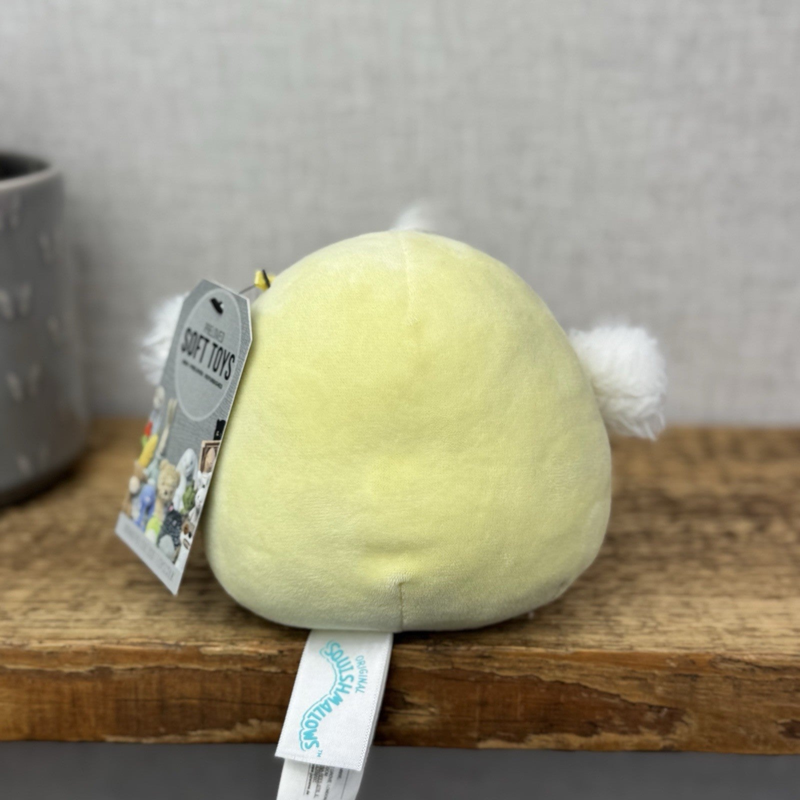 Squishmallow Aimee Chick - Small Sparkly Belly Bird Chick Plush Mini 5"