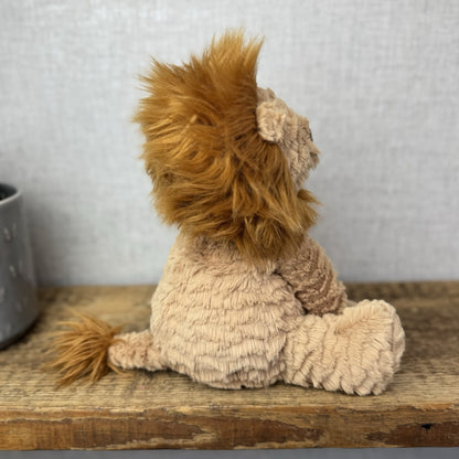 Jellycat Medium Fuddlewuddle Lion - Textured Sitting Lion Beanie Soft Toy 9”