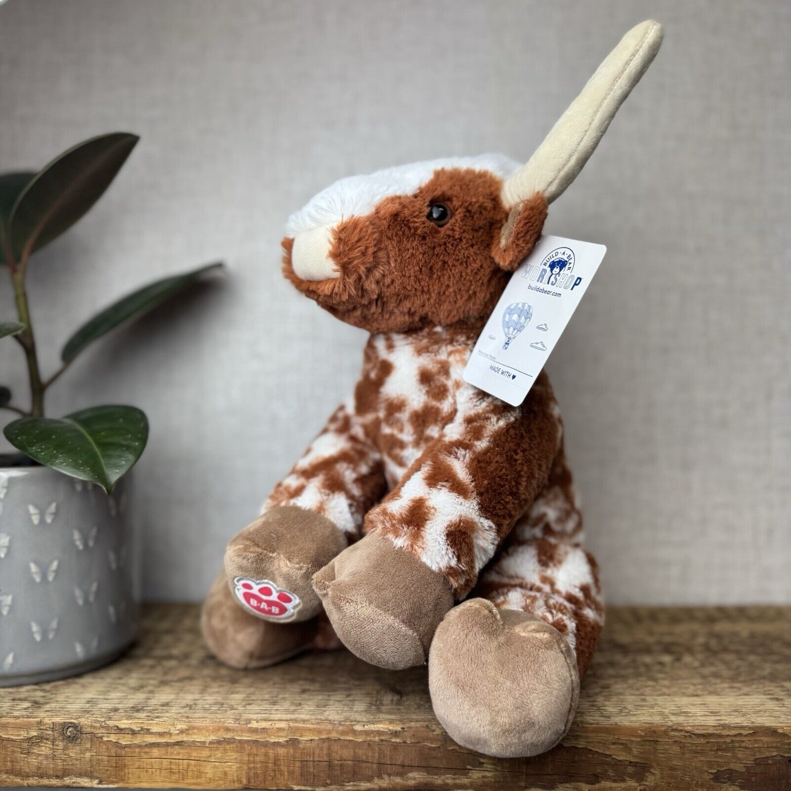 Build-a-Bear Highland Cow - Long Horn Cow Tan/Spot Plush Medium New 12"