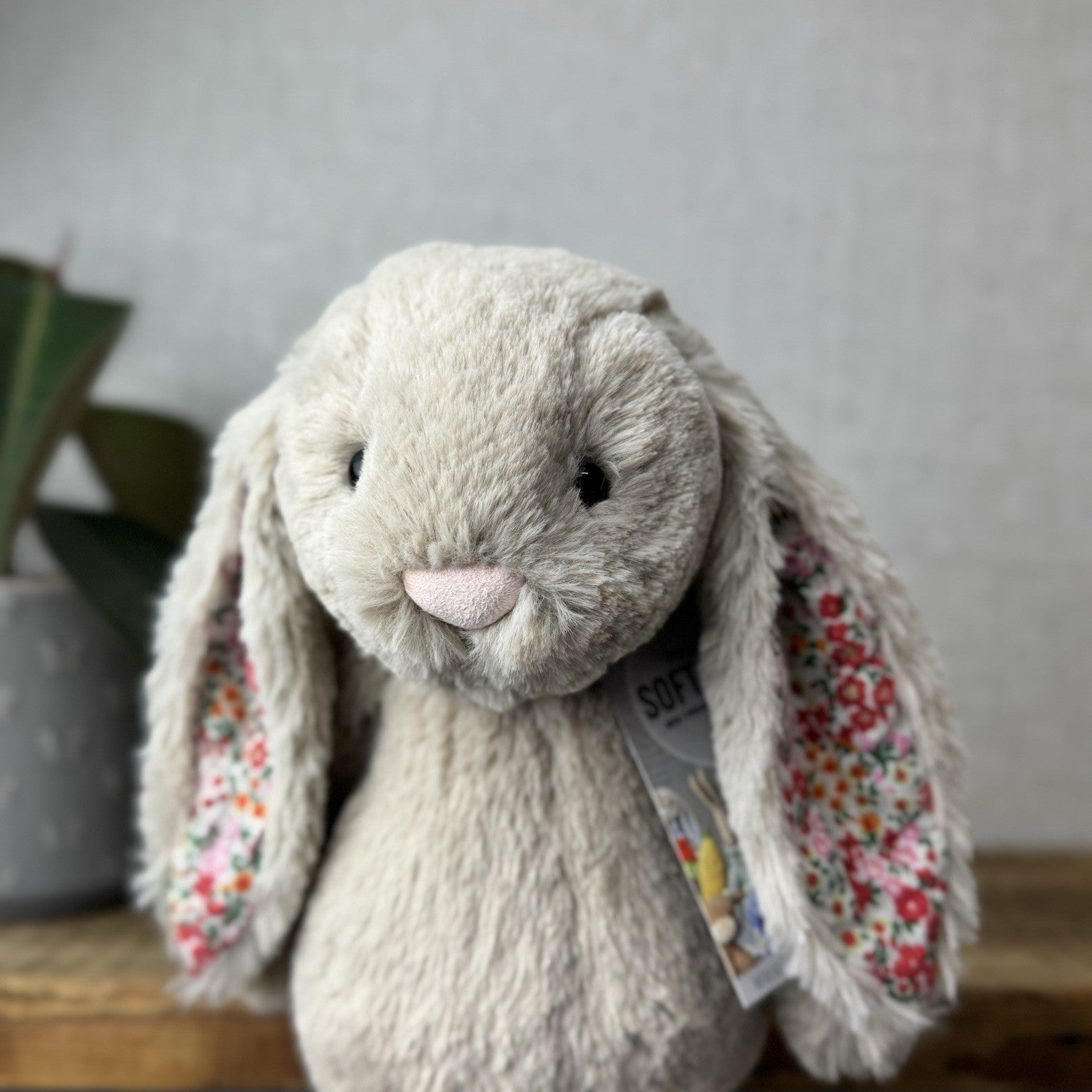 Jellycat Medium Bashful Beige Posy Blossom Bunny - Beige Bunny Floral Ears 12”