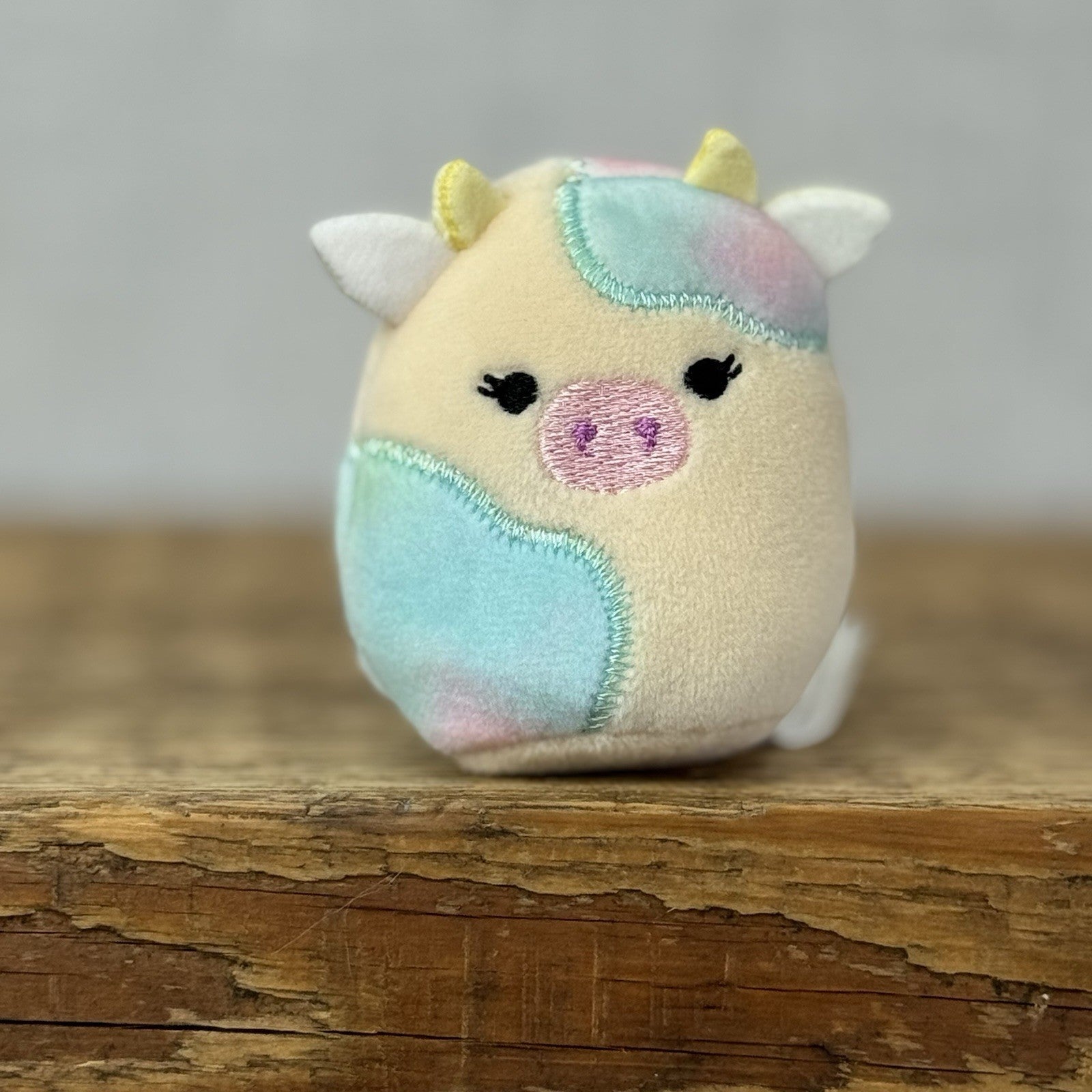 Squishmallow Squishville - Candess Cow - Pink/Cream Cow 2" (Multi Buy Discount)
