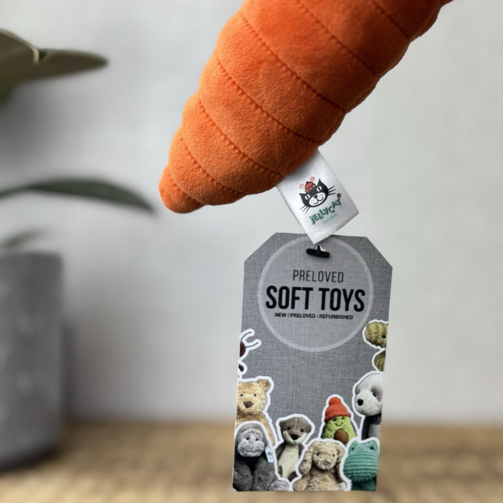 Jellycat Vivacious Carrot - Jellycat Carrot Soft Toy - Jellycat Vegetable Plush
