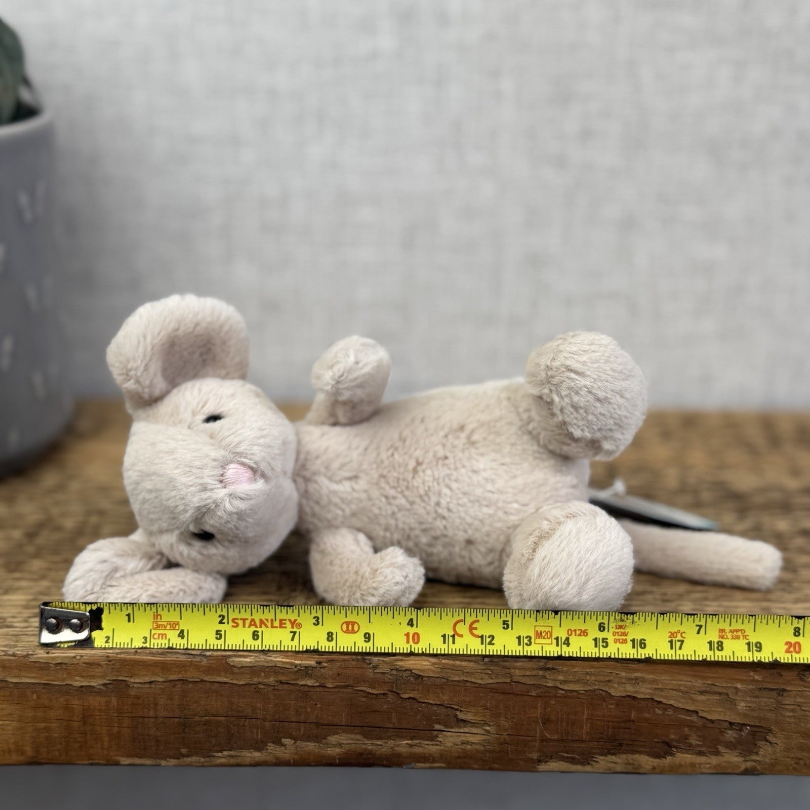 Jellycat Pipsy Mouse New With Tags Beige Small Beanie Plush Mouse Retired 5”
