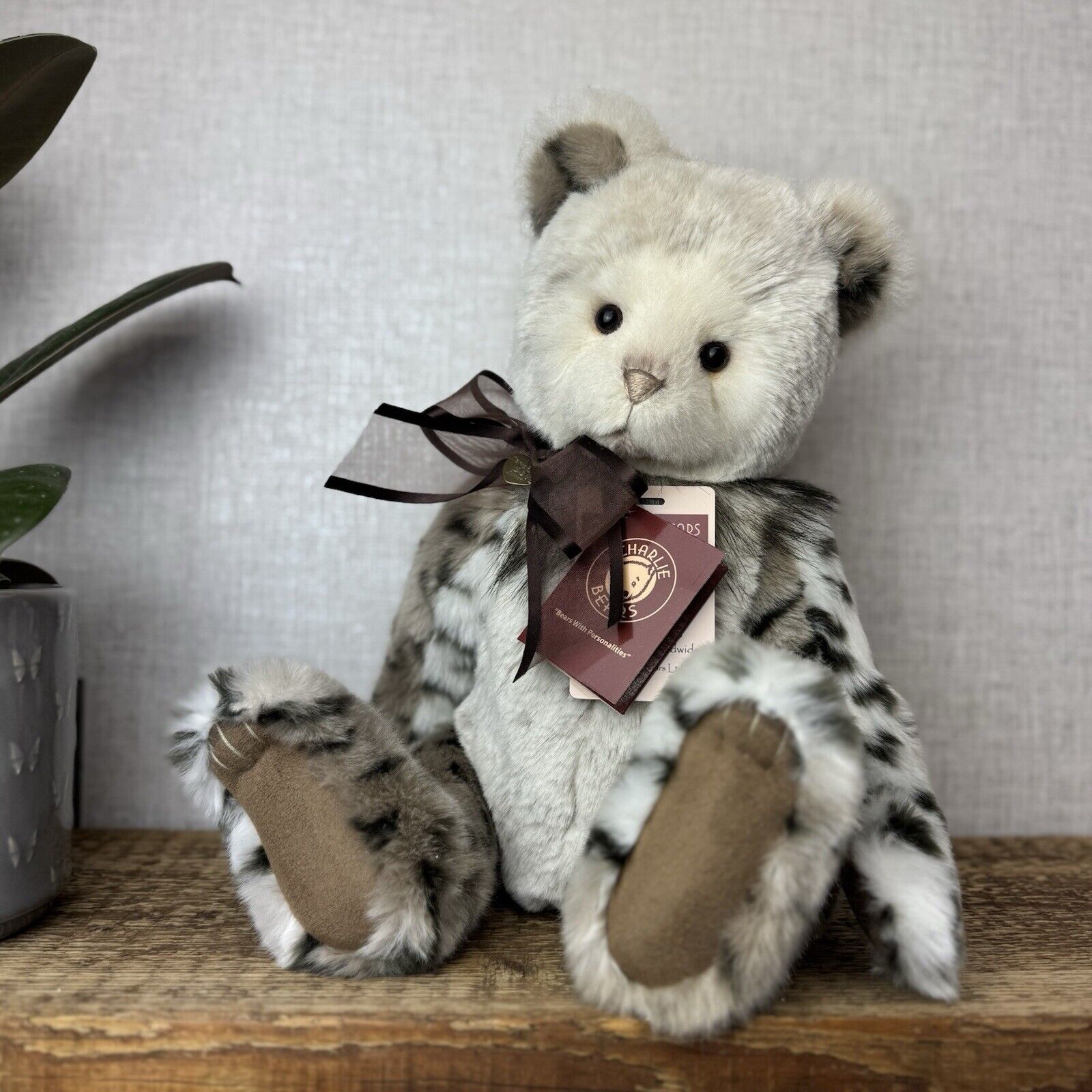 Charlie Bear Genevieve - Plumo Collection - Isabelle Lee Bear Neutral Bear 17”