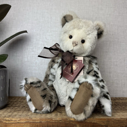 Charlie Bear Genevieve - Plumo Collection - Isabelle Lee Bear Neutral Bear 17”