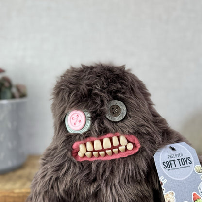 Fuggler Funny Ugly Monster Sashquoosh Rare Retired Button Eyes Brown Fluffy 