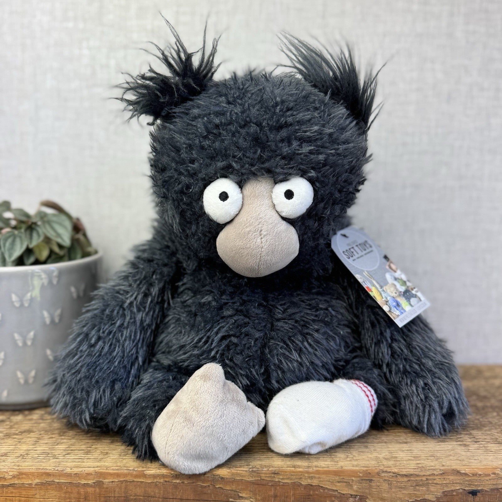 John Lewis Moz The Monster - Christmas Advert 2017 (Jellycat Collaboration) 