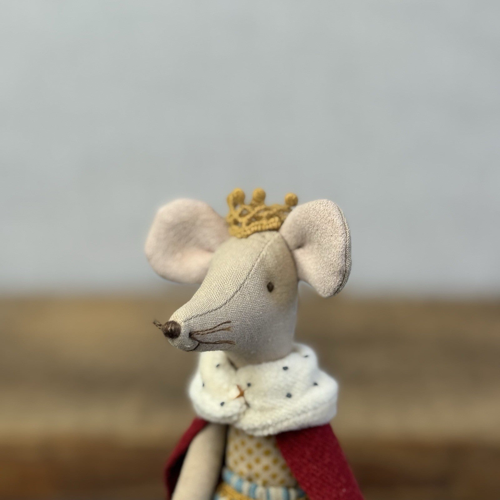 Maileg King Mouse - Retired Maileg Royal Mouse King (Older Style)