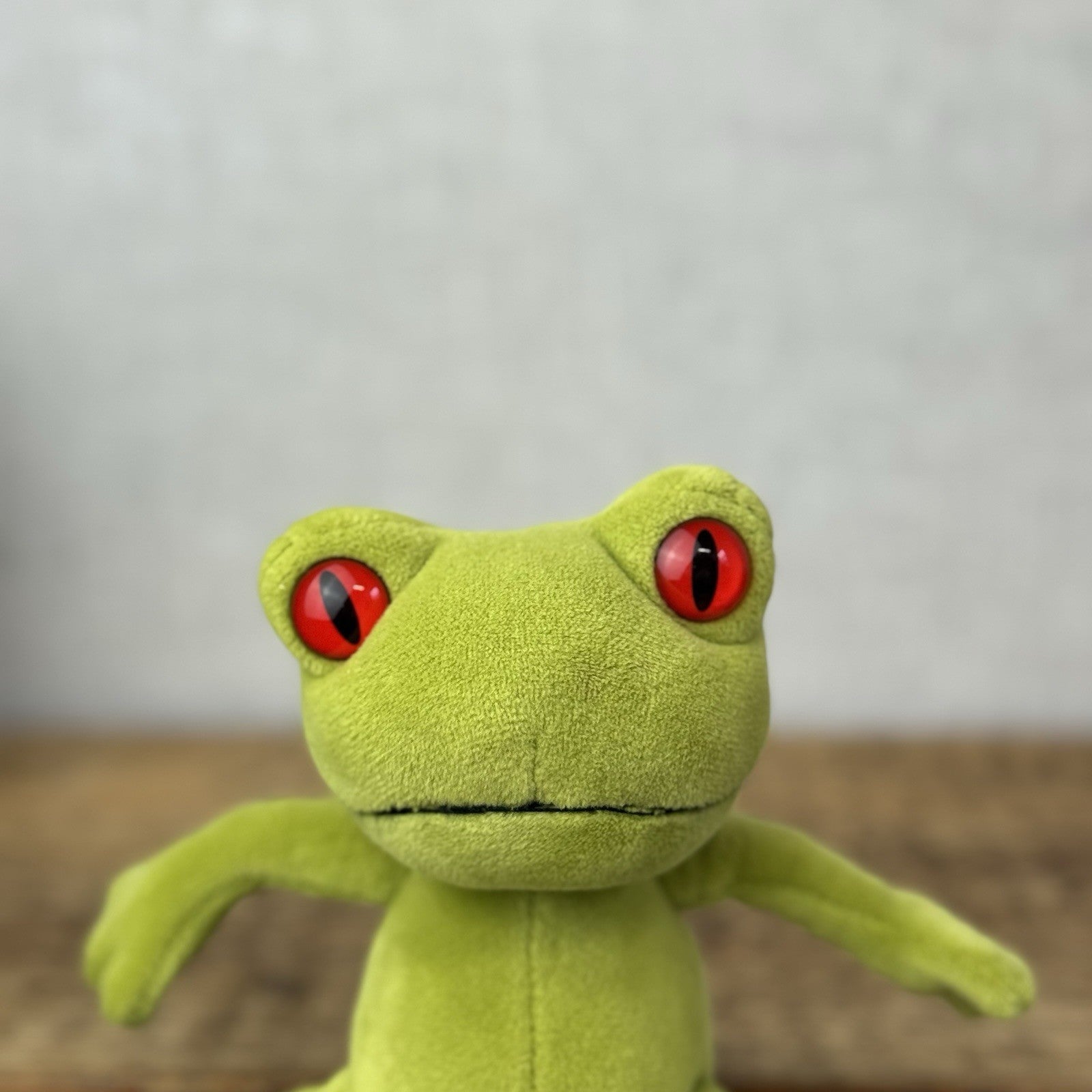 Jellycat Tad Tree Frog - Retired Velour Big Red Eye Beanie Mini Size With Tag 6”