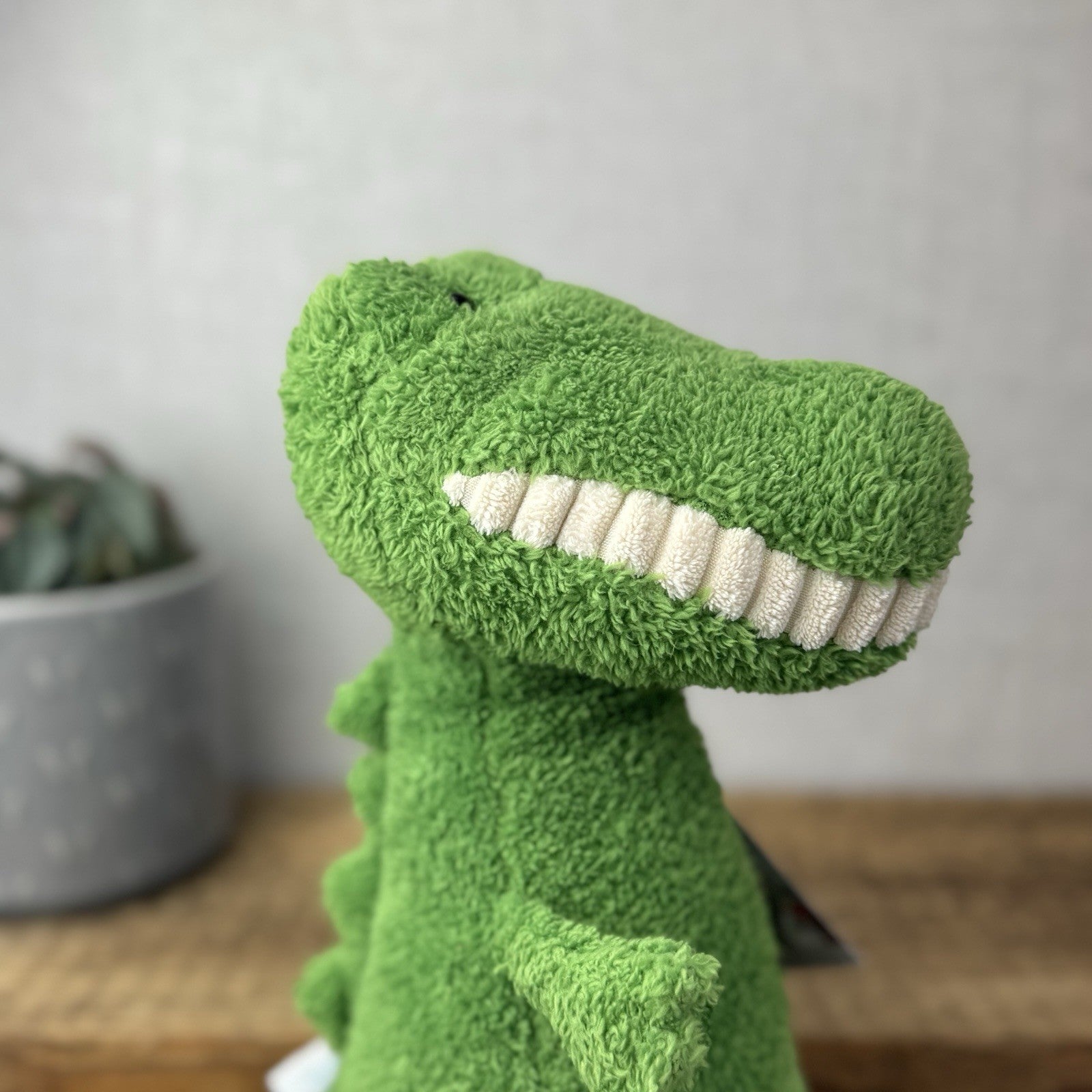 Jellycat Medium Toothy Croc - Large Green Crocodile  Smiling Rare Retired 16”