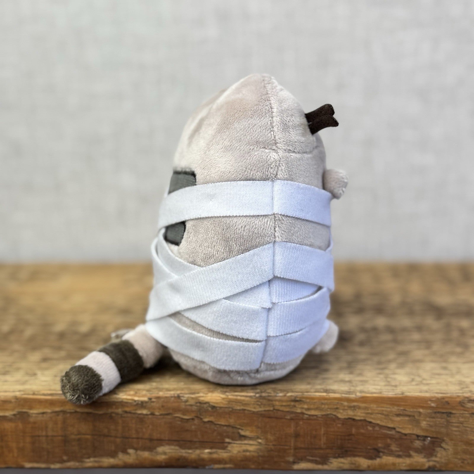 Gund Pusheen Cat - Halloween Mummy Toilet Paper Cat 2018 5"